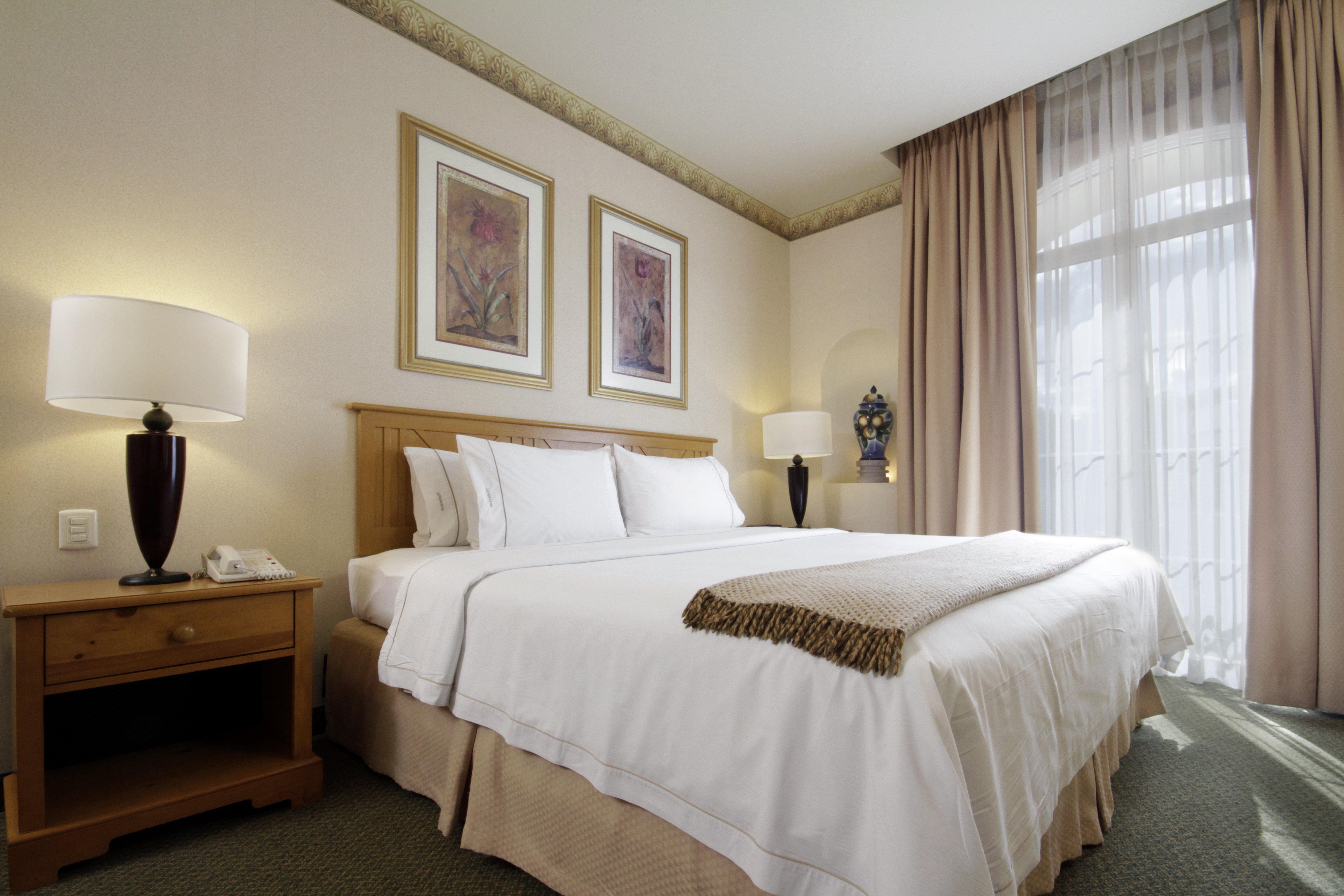 Express By Ihg 4*