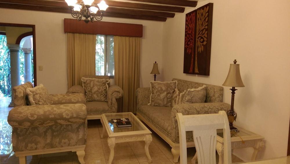 Ecotel Quinta Regia 5*