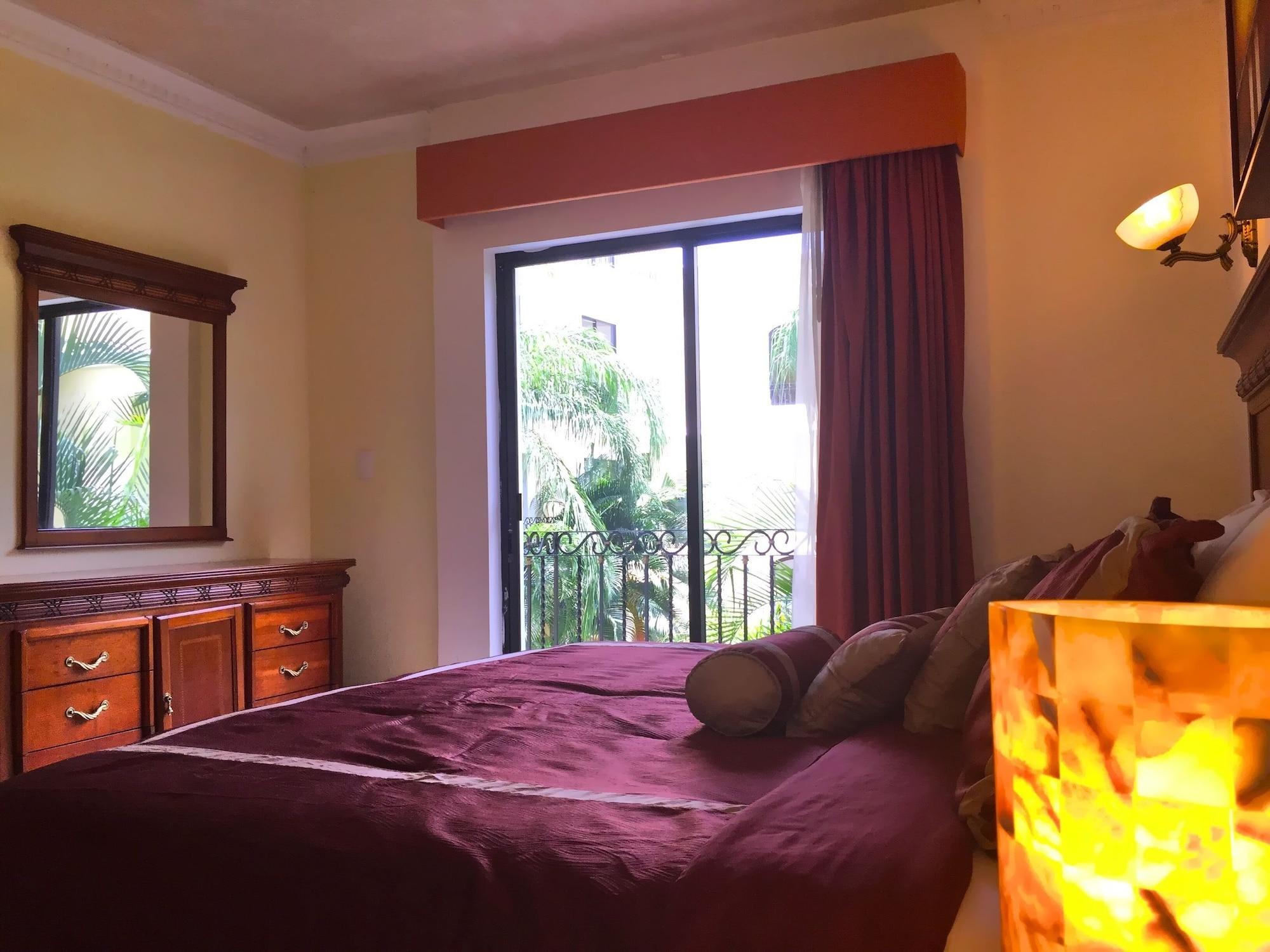 Gran Real Yucatan Hotel 5*