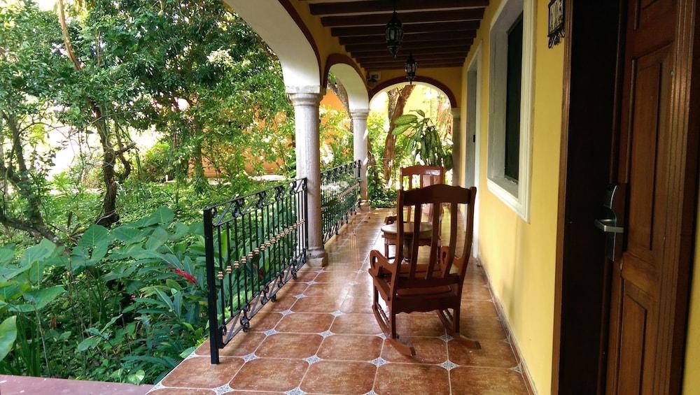 Ecotel Quinta Regia Hotel 5*