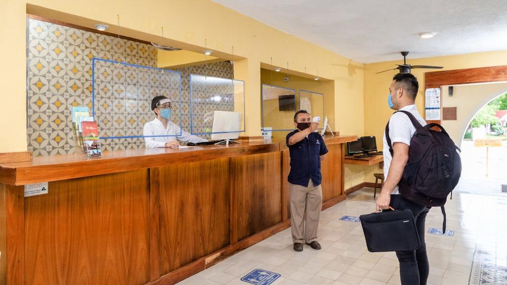 Hacienda Aeropuerto Merida