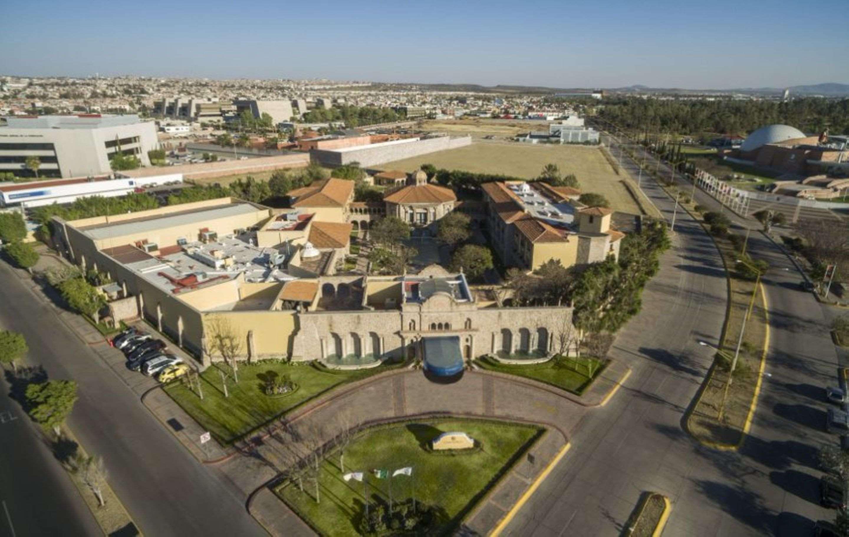 Quinta Real Hotel 5*