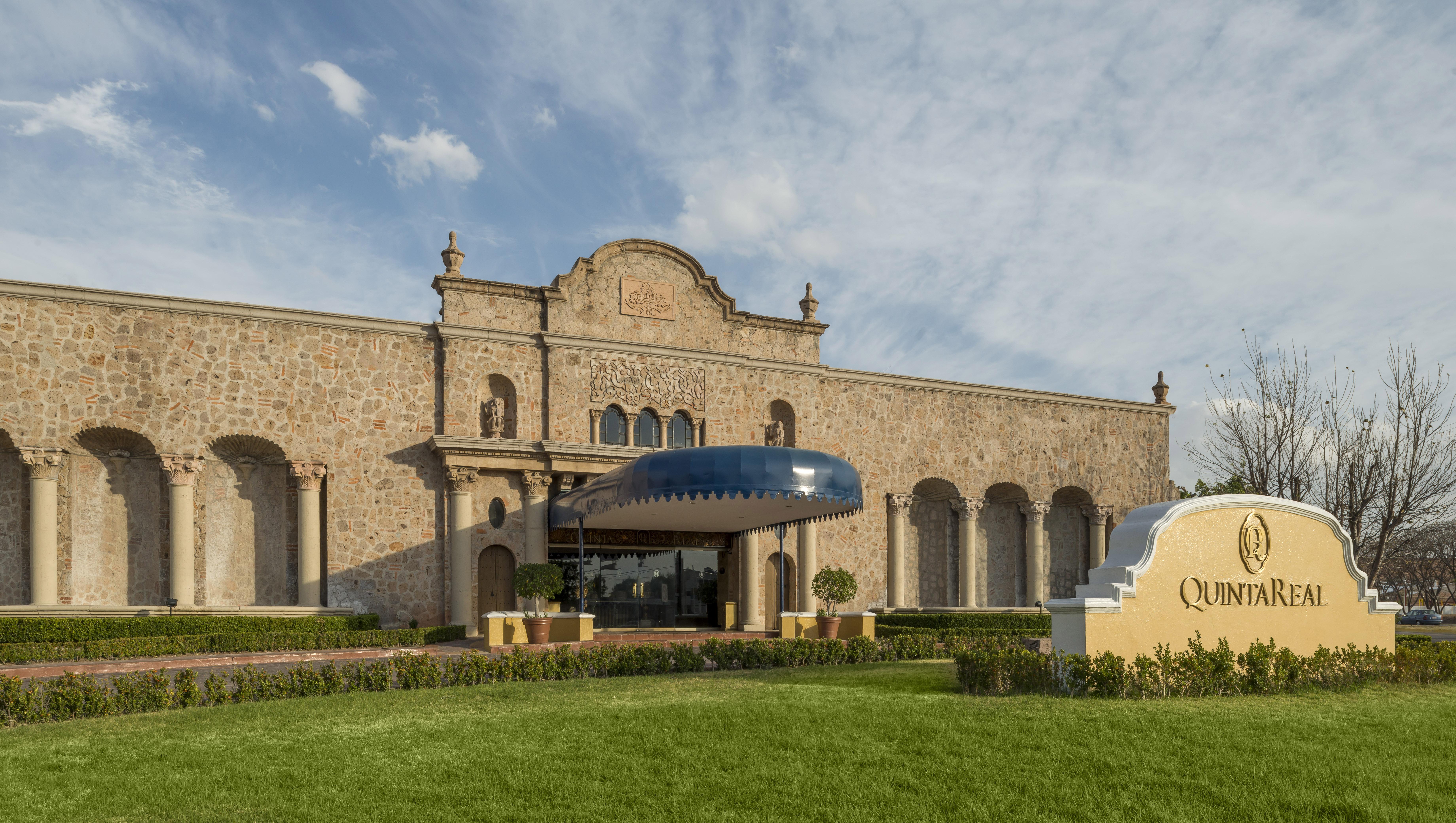 Quinta Real Hotel 5*