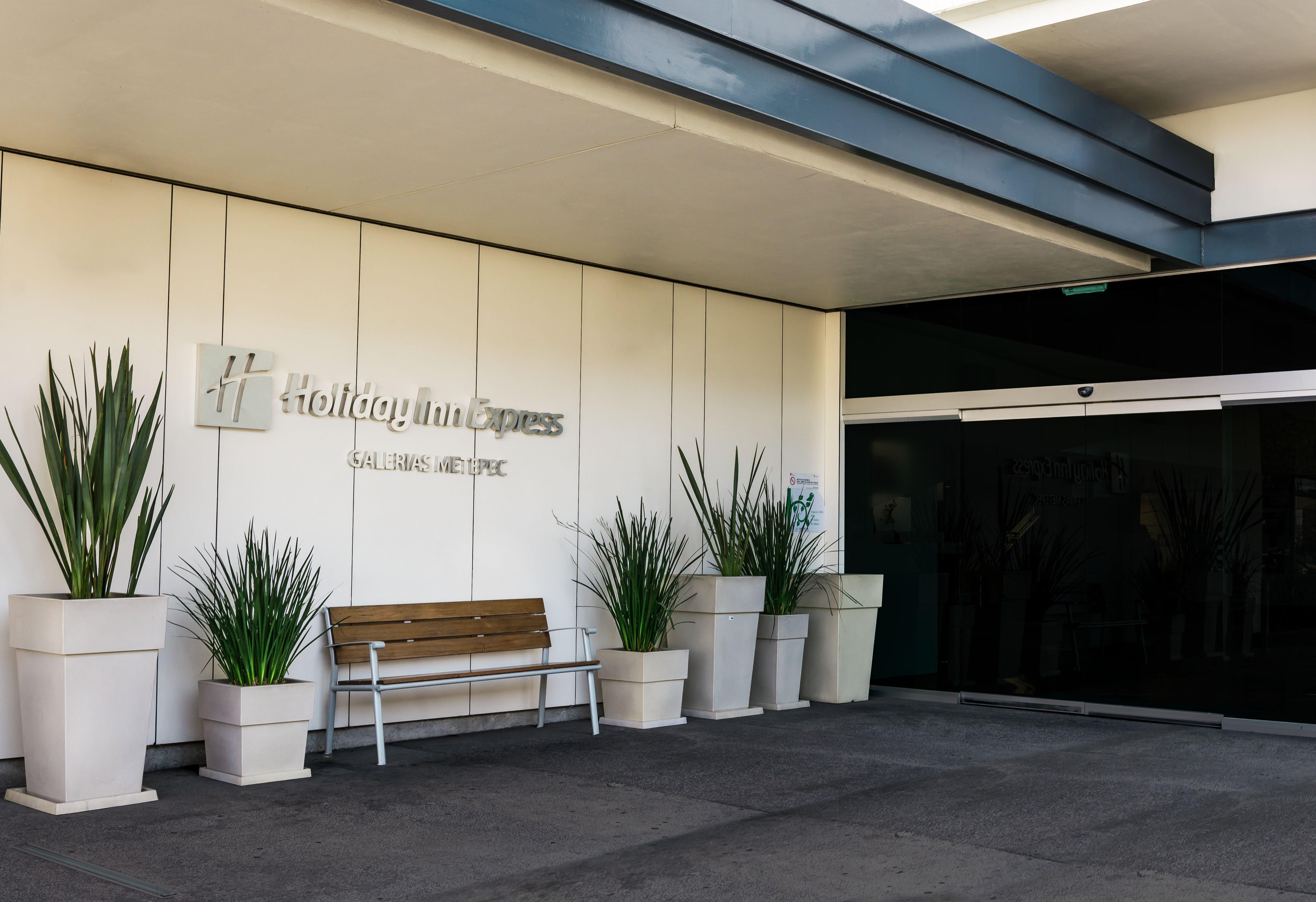 Hotel Express Galerias Metepec By Ihg 3*