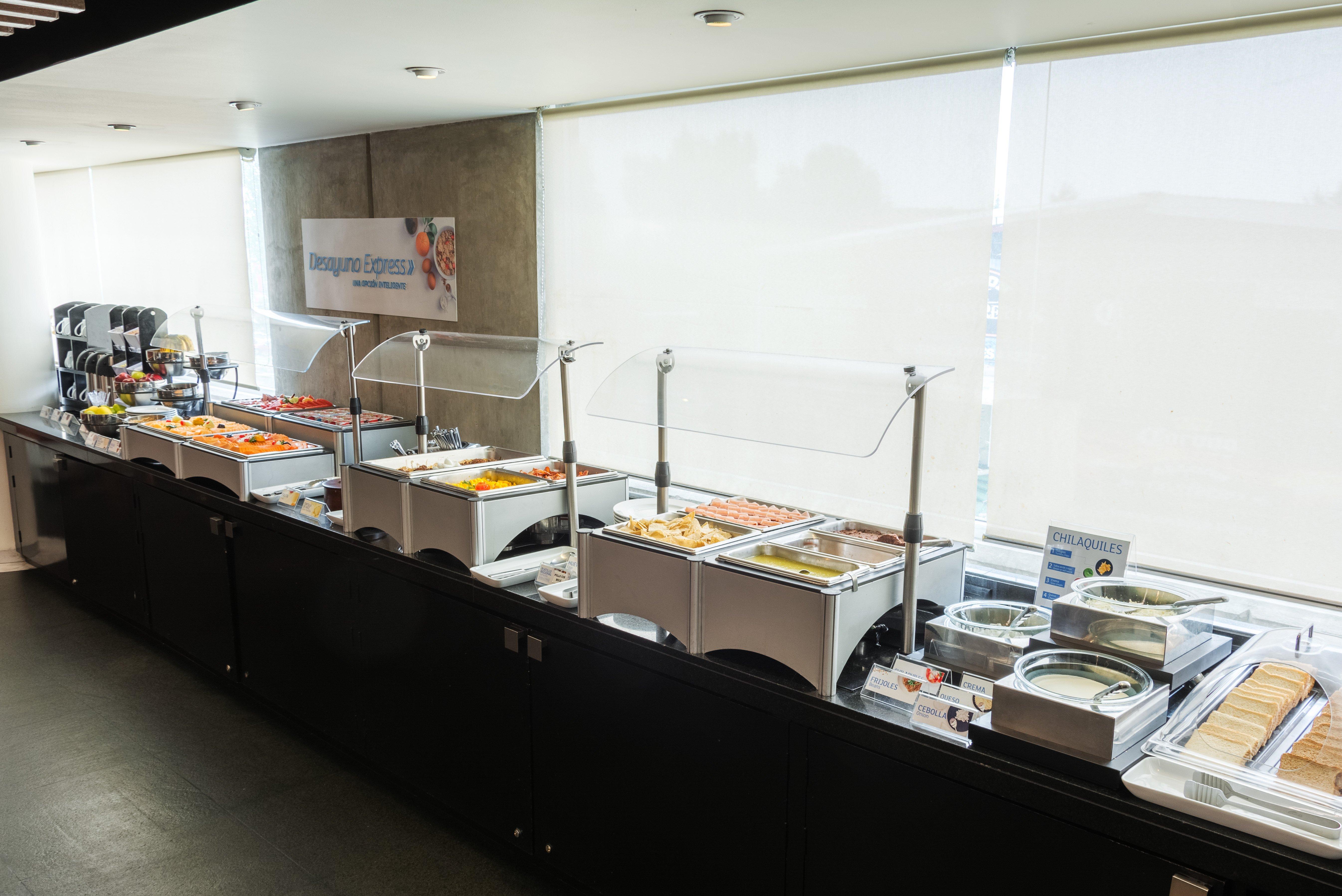 Hotel Express Galerias Metepec By Ihg Toluca