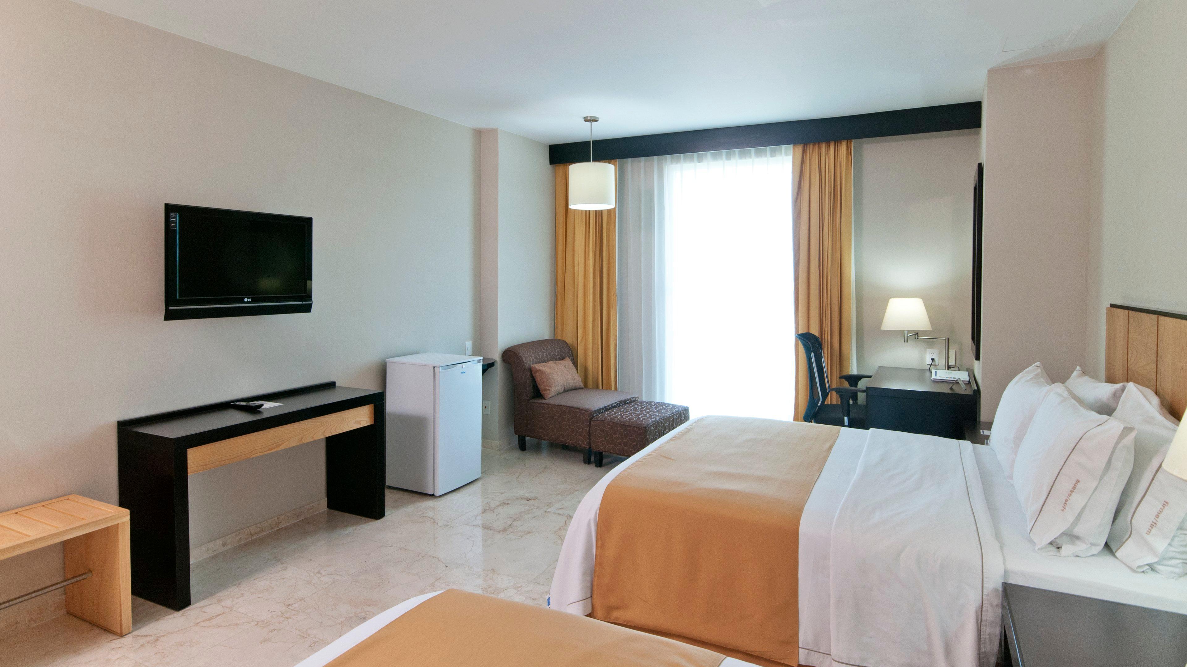 Express By Ihg 4*