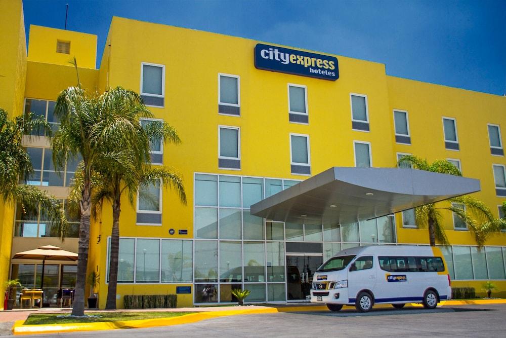 Express By Marriott Hotel
