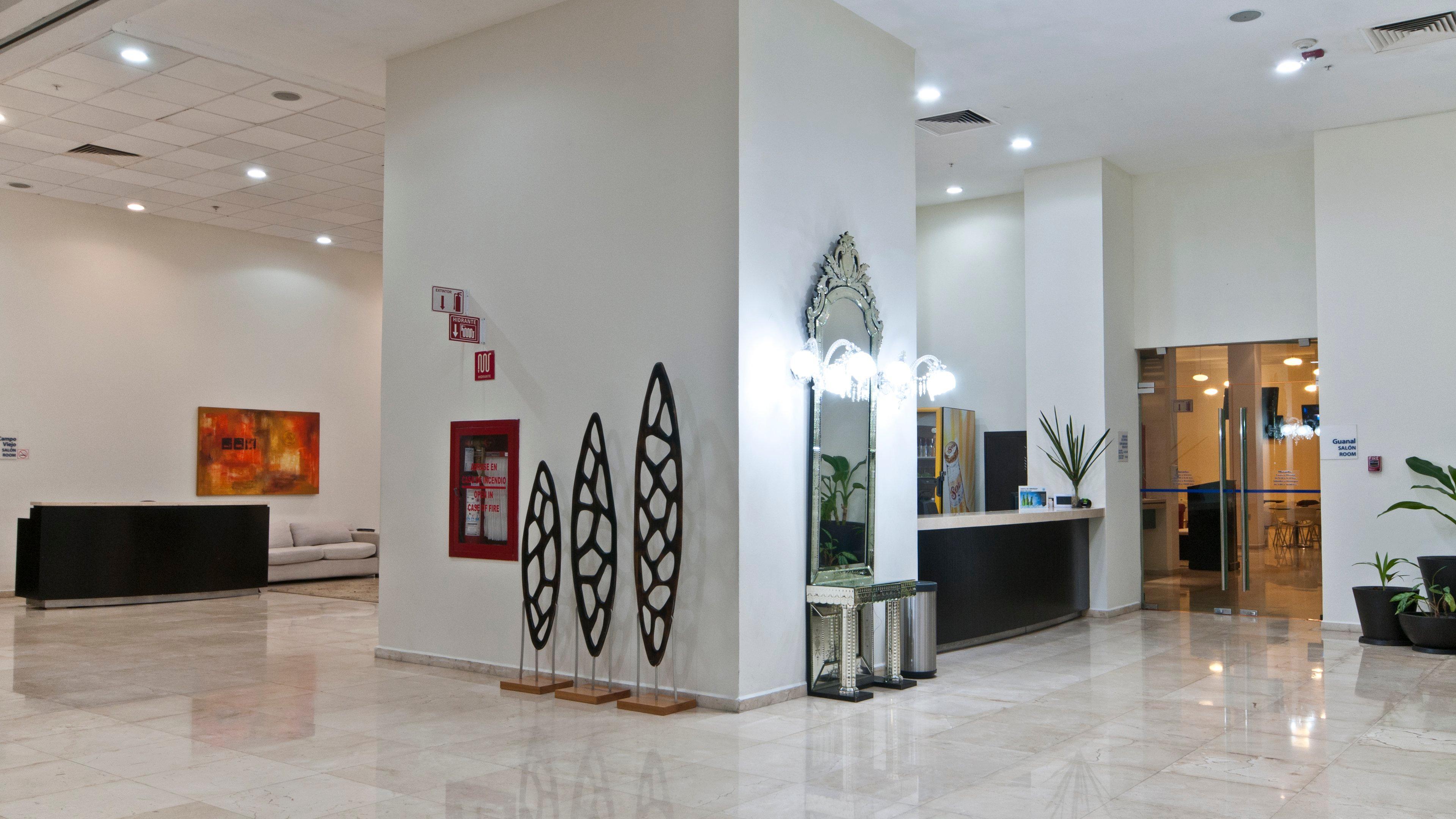 Hotel Express By Ihg 4*
