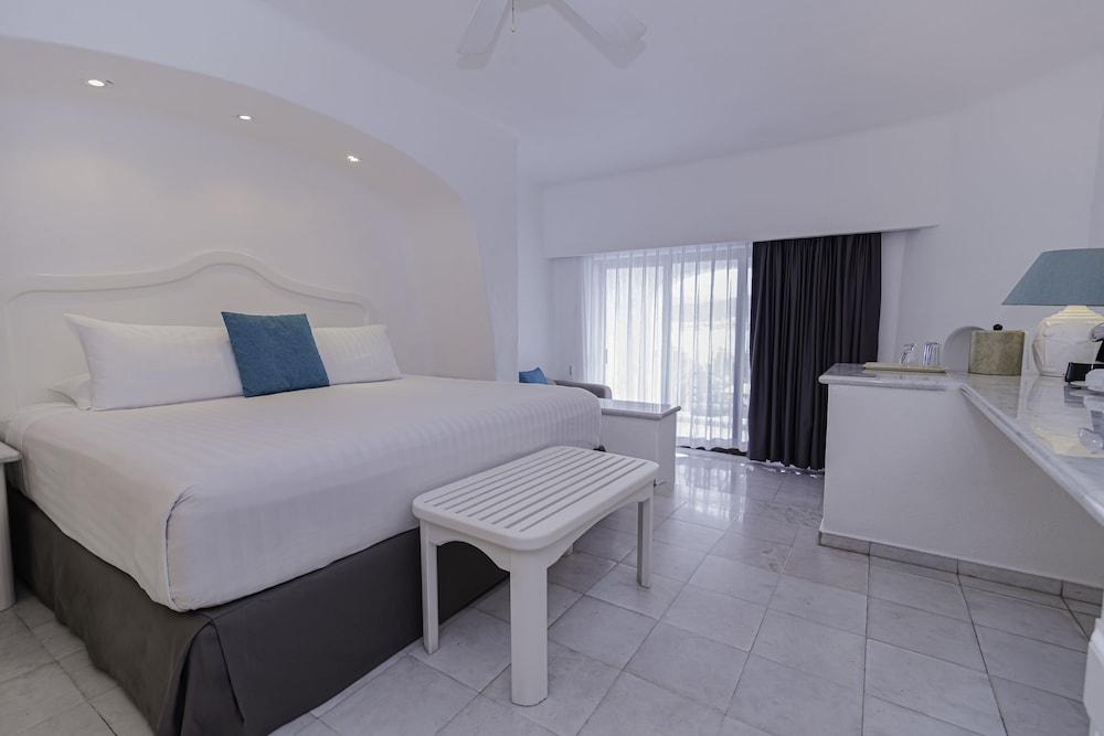 Hadas By Brisas Hotel 5*