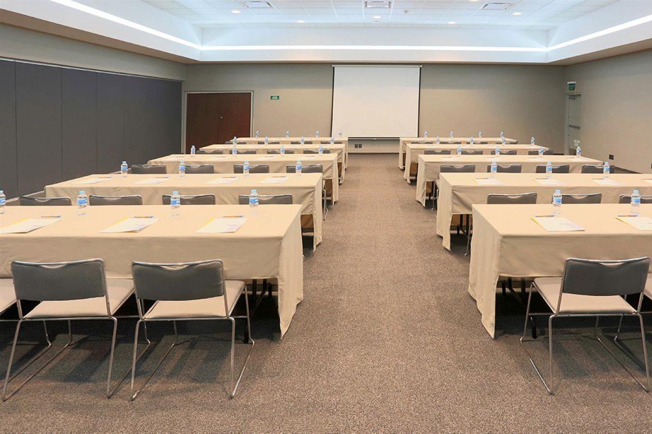 Hotel Express By Marriott 4*