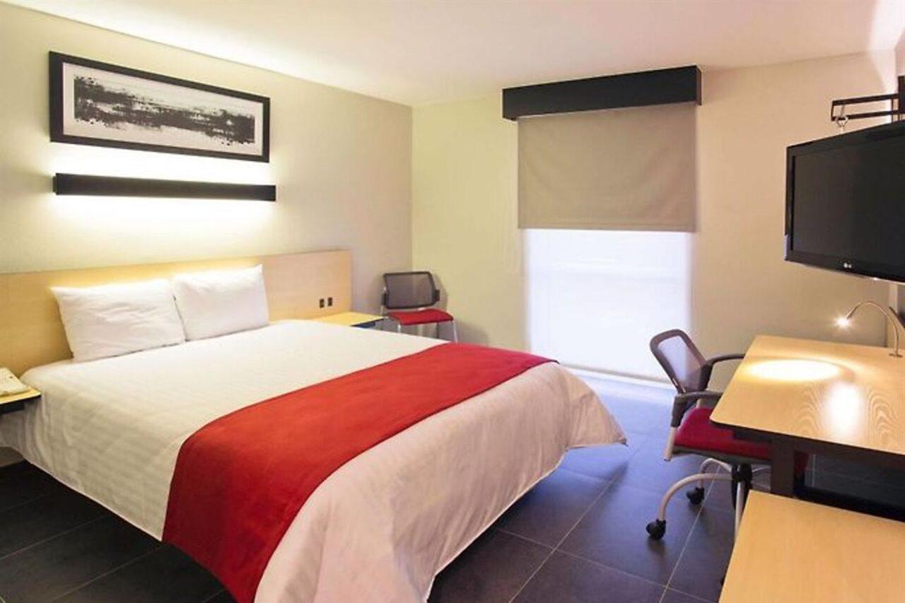 Express By Marriott Hotel 4*