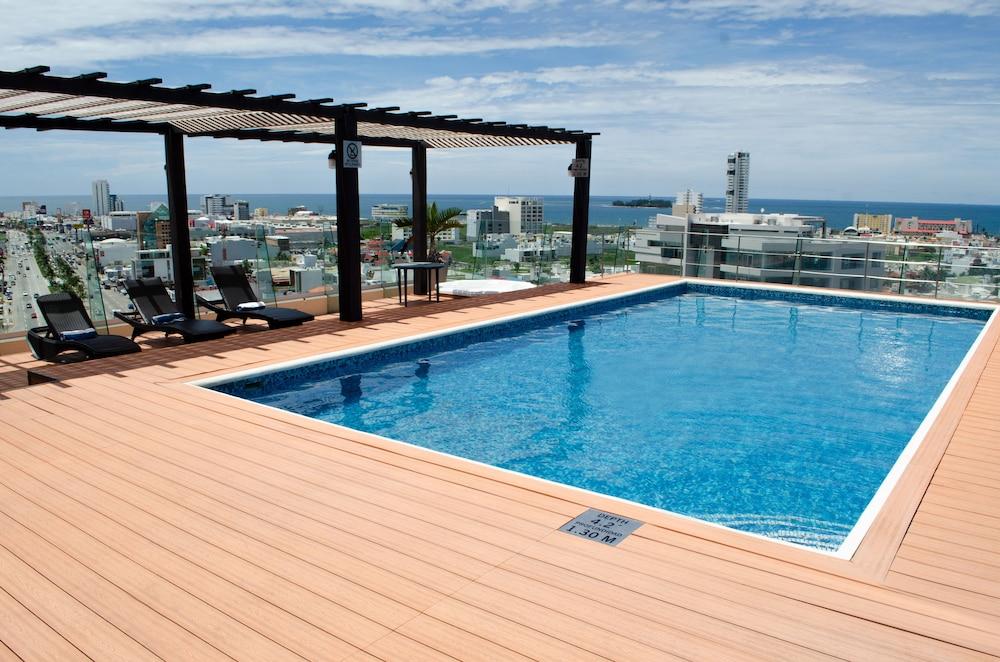 Four Points By Sheraton Hotel