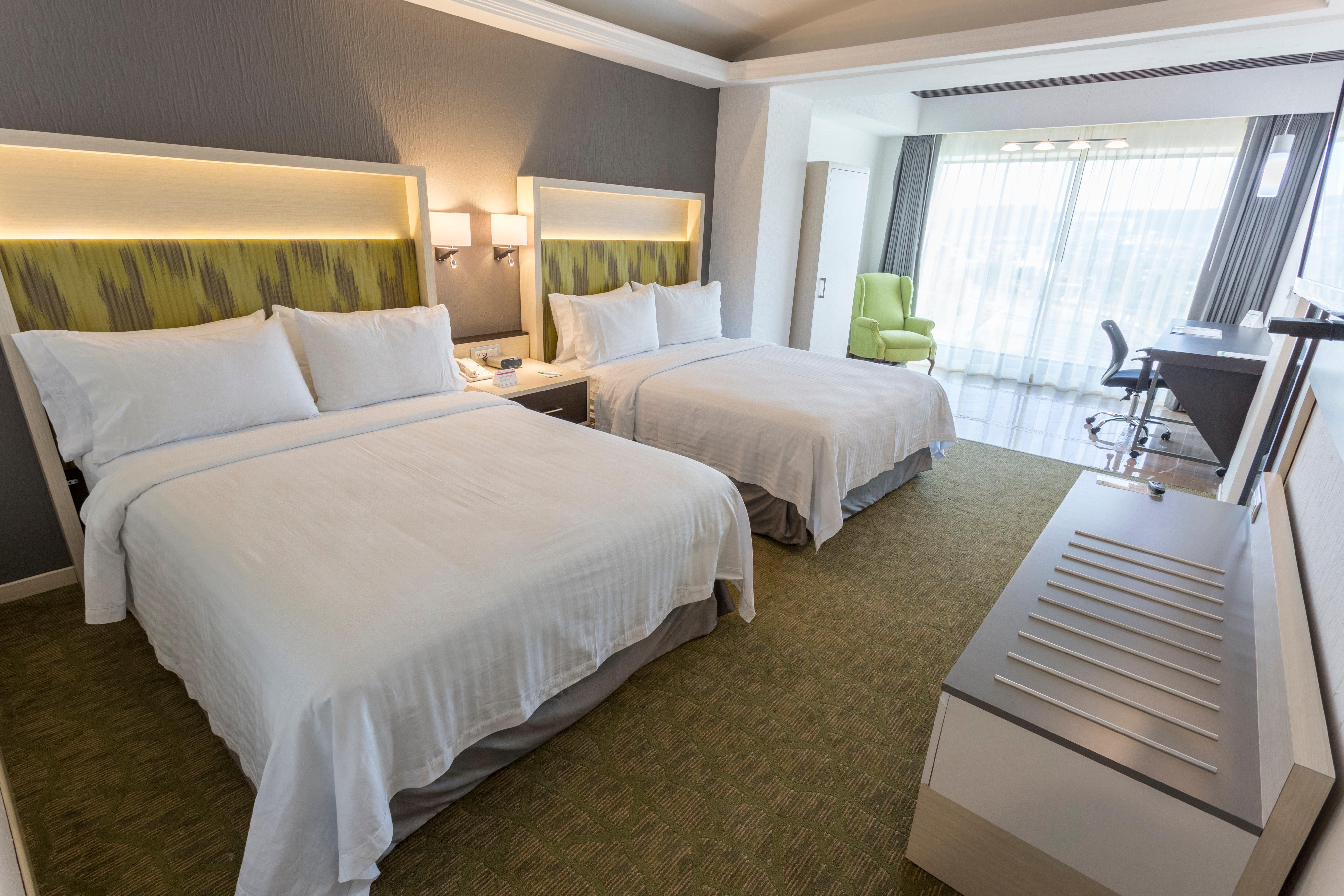 Hotel Zona Diamante By Ihg 4*