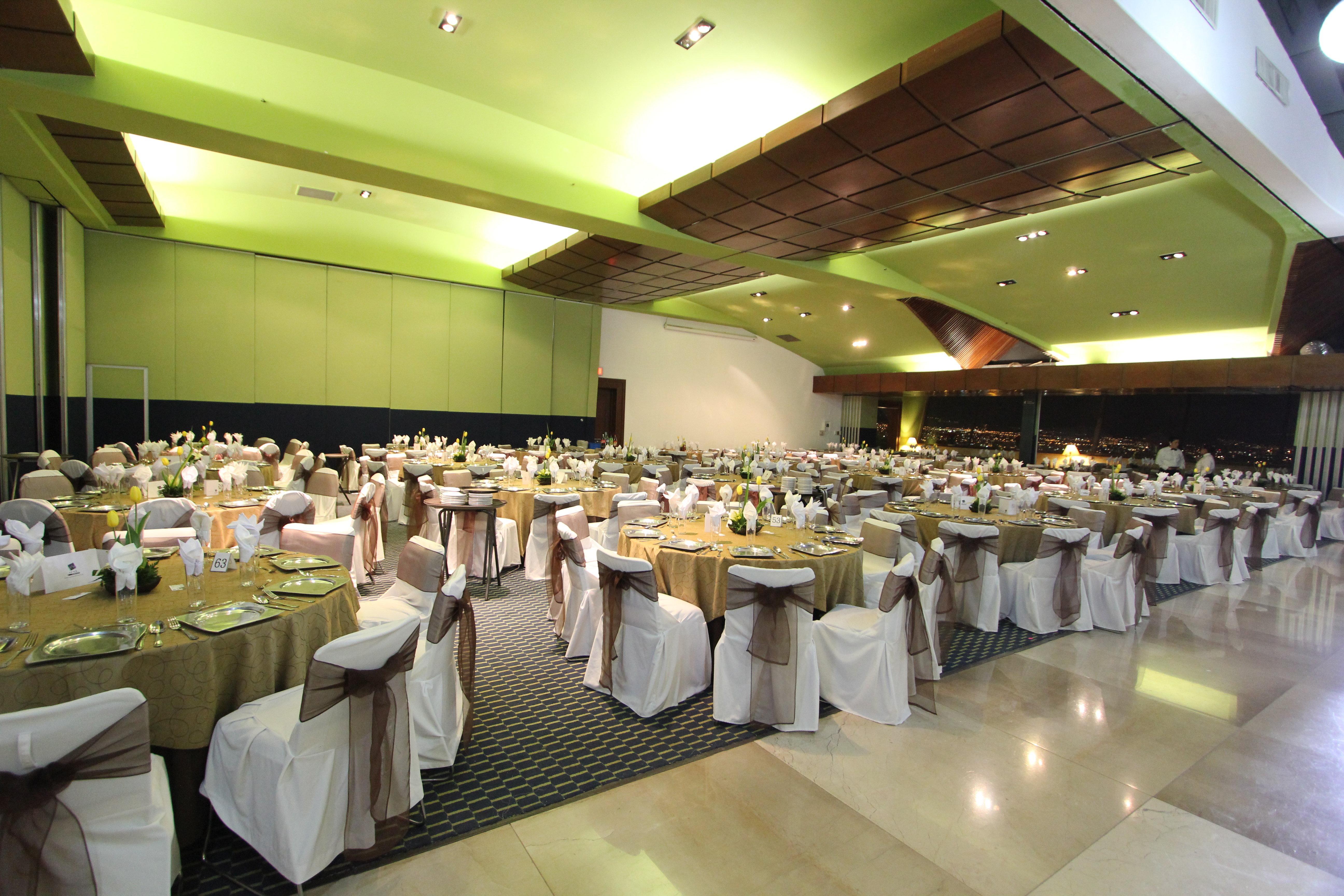 Hotel Zona Diamante By Ihg 4*