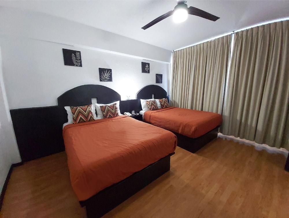 Hotel Hi Impala Queretaro