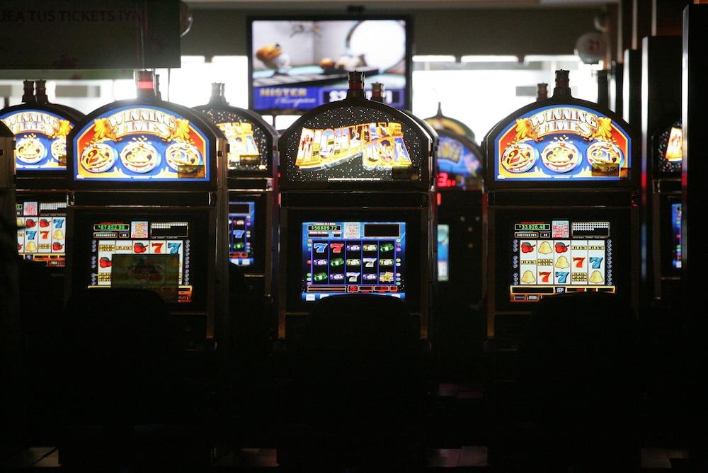 San Nicolas Casino Hotel 3*