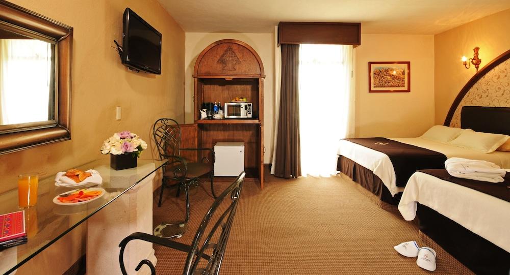 & Hacienda Baruk Hotel