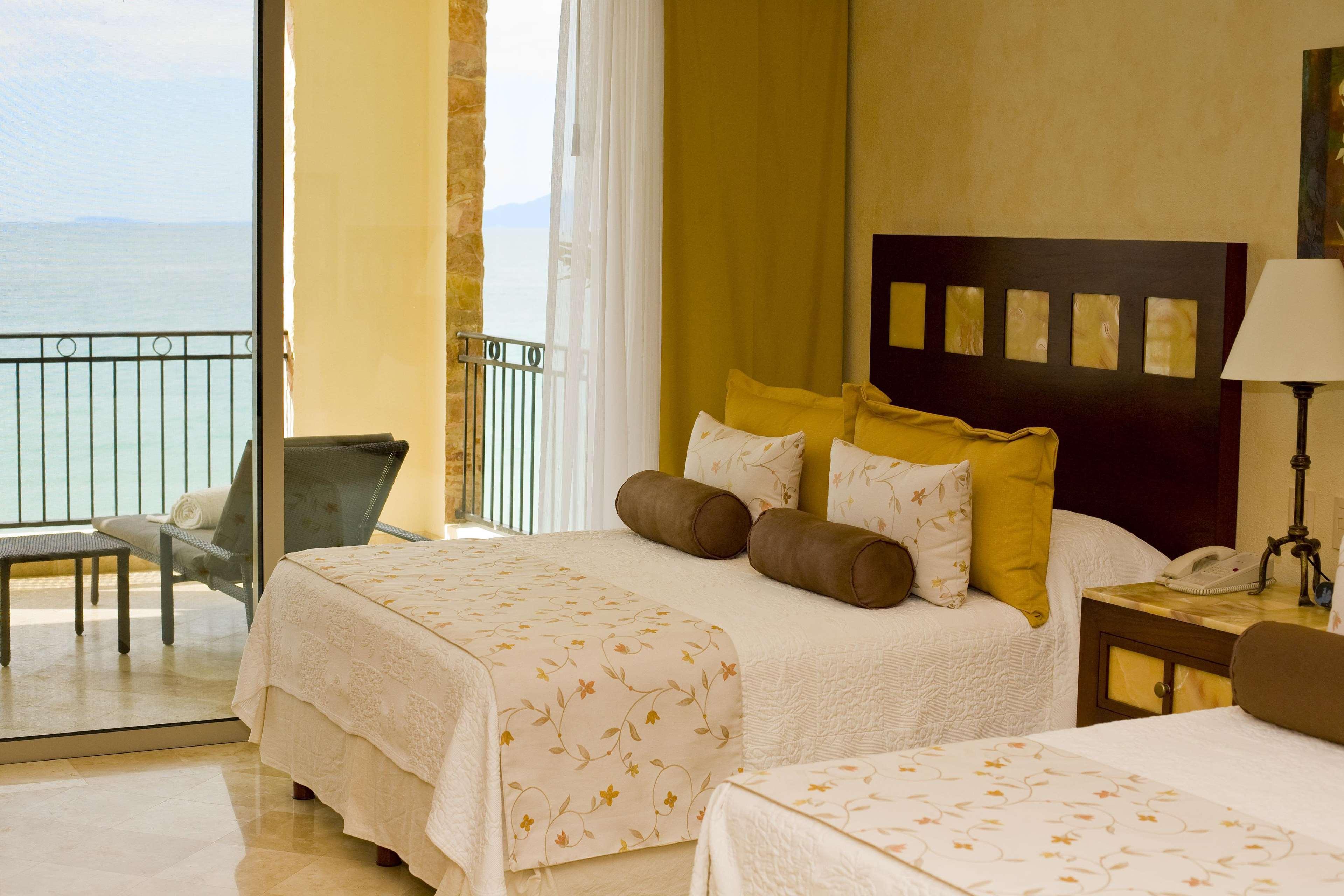 Garza Blanca Preserve & Hotel
