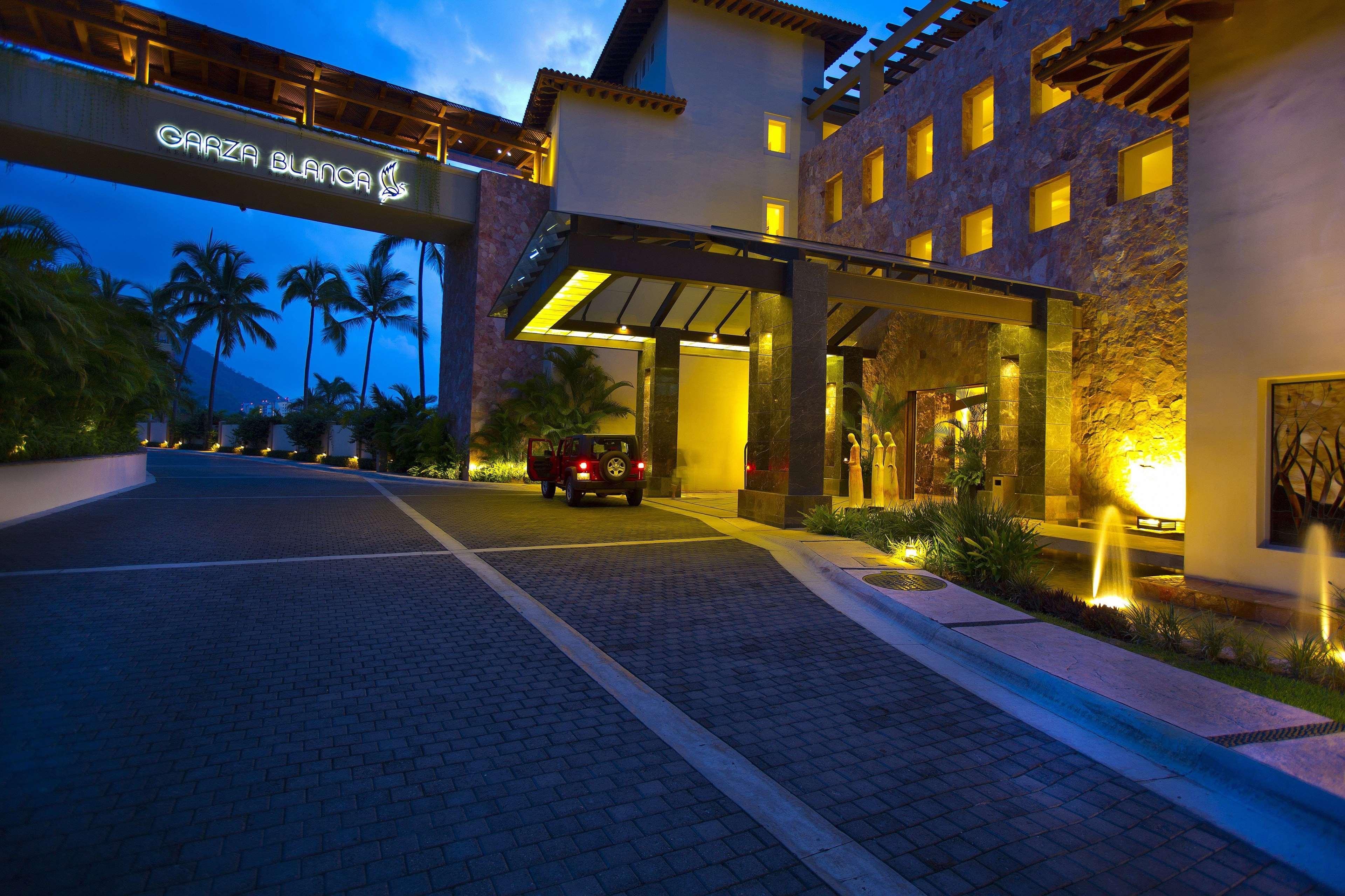 Garza Blanca Preserve & Hotel