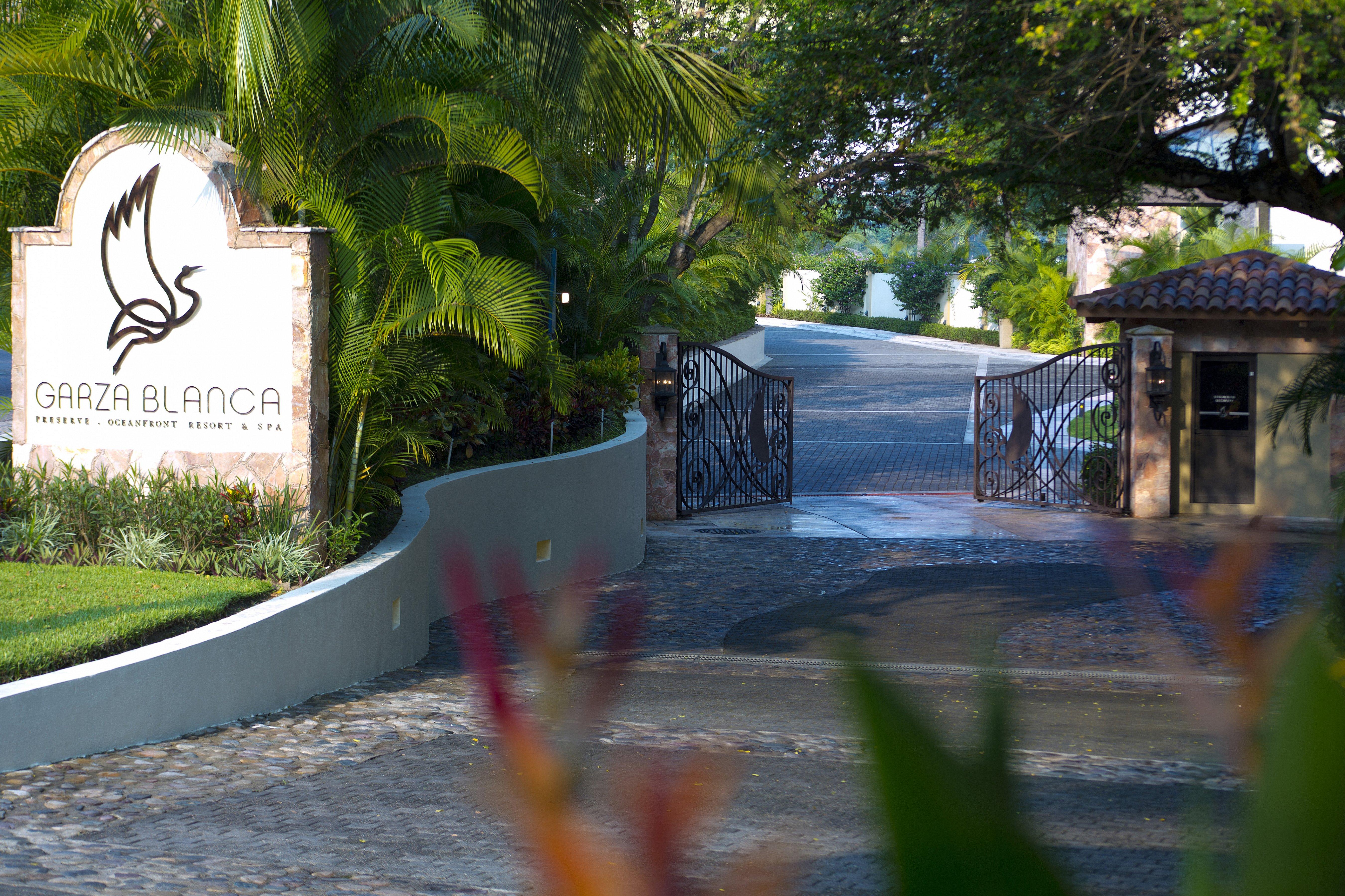 Garza Blanca Preserve & Hotel
