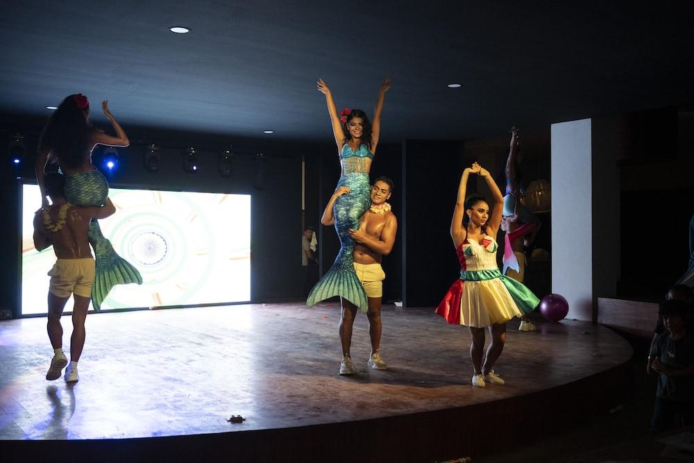 Fiesta Mexicana 4* Manzanillo