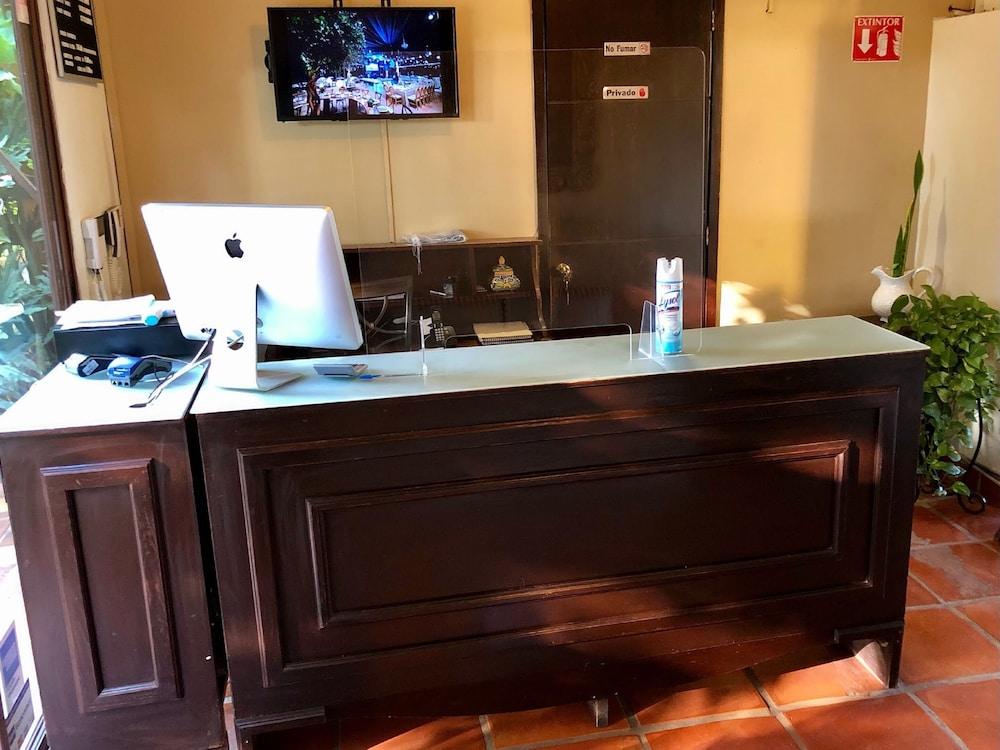Hotel Quinta San Carlos