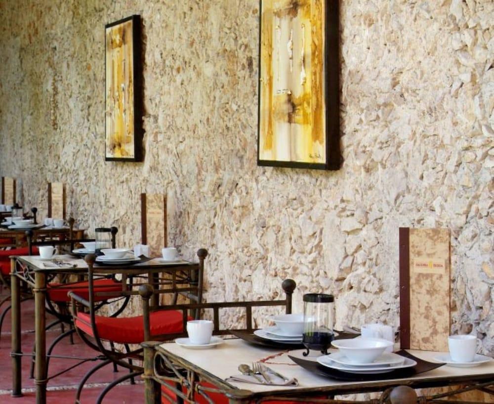 Hacienda Hotel