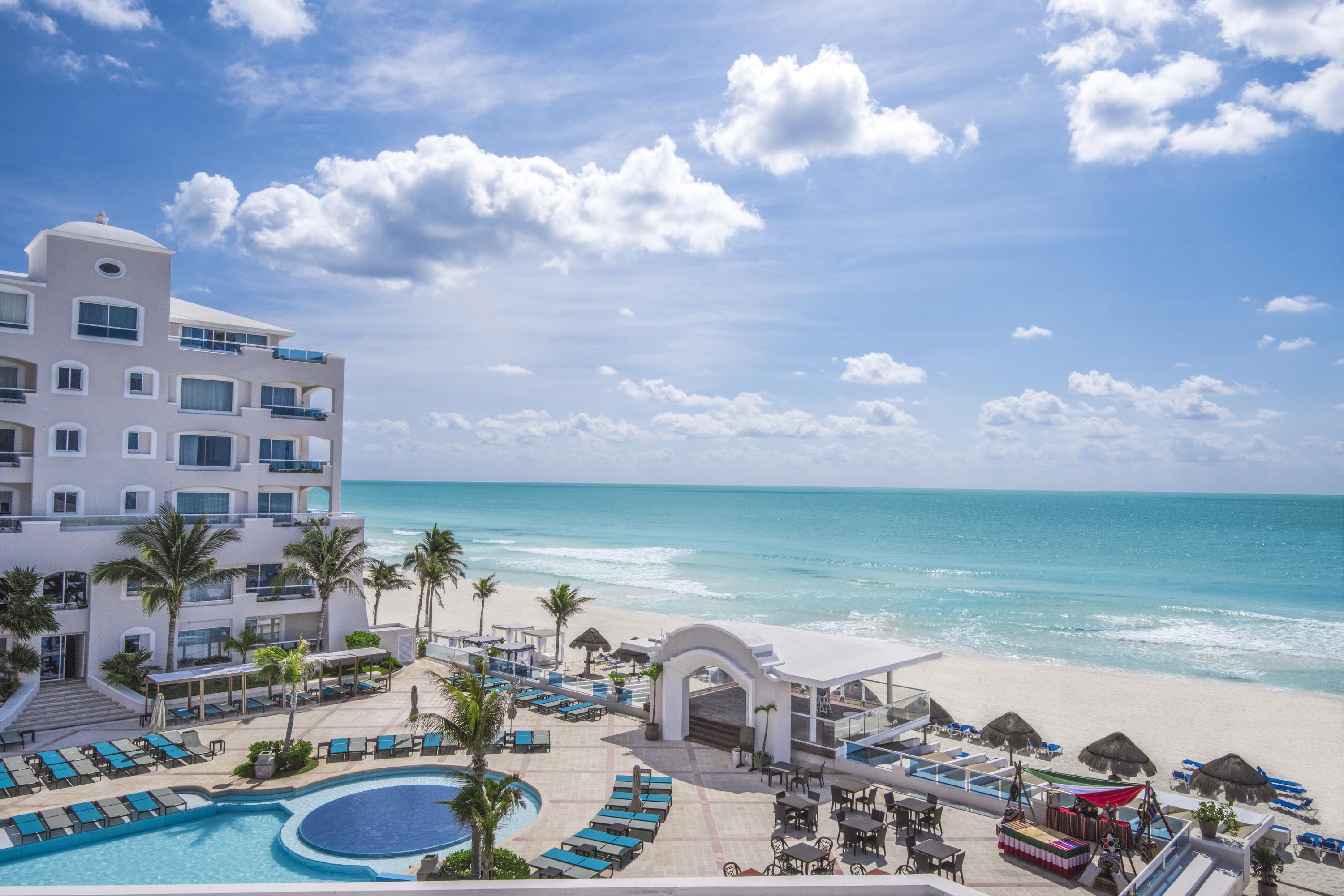 Wyndham Alltra 4* Cancun