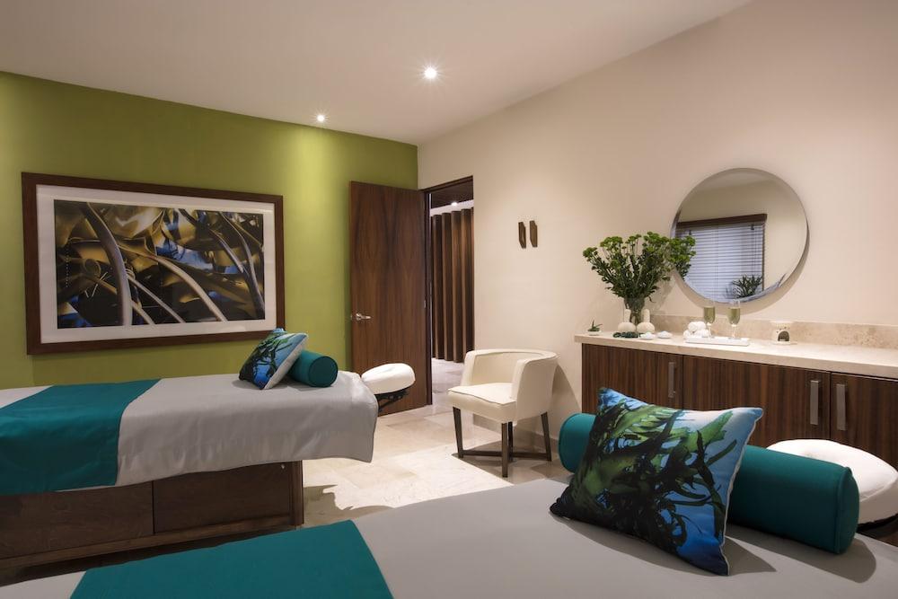Crown Paradise Golden - Adults Only Resort 5*
