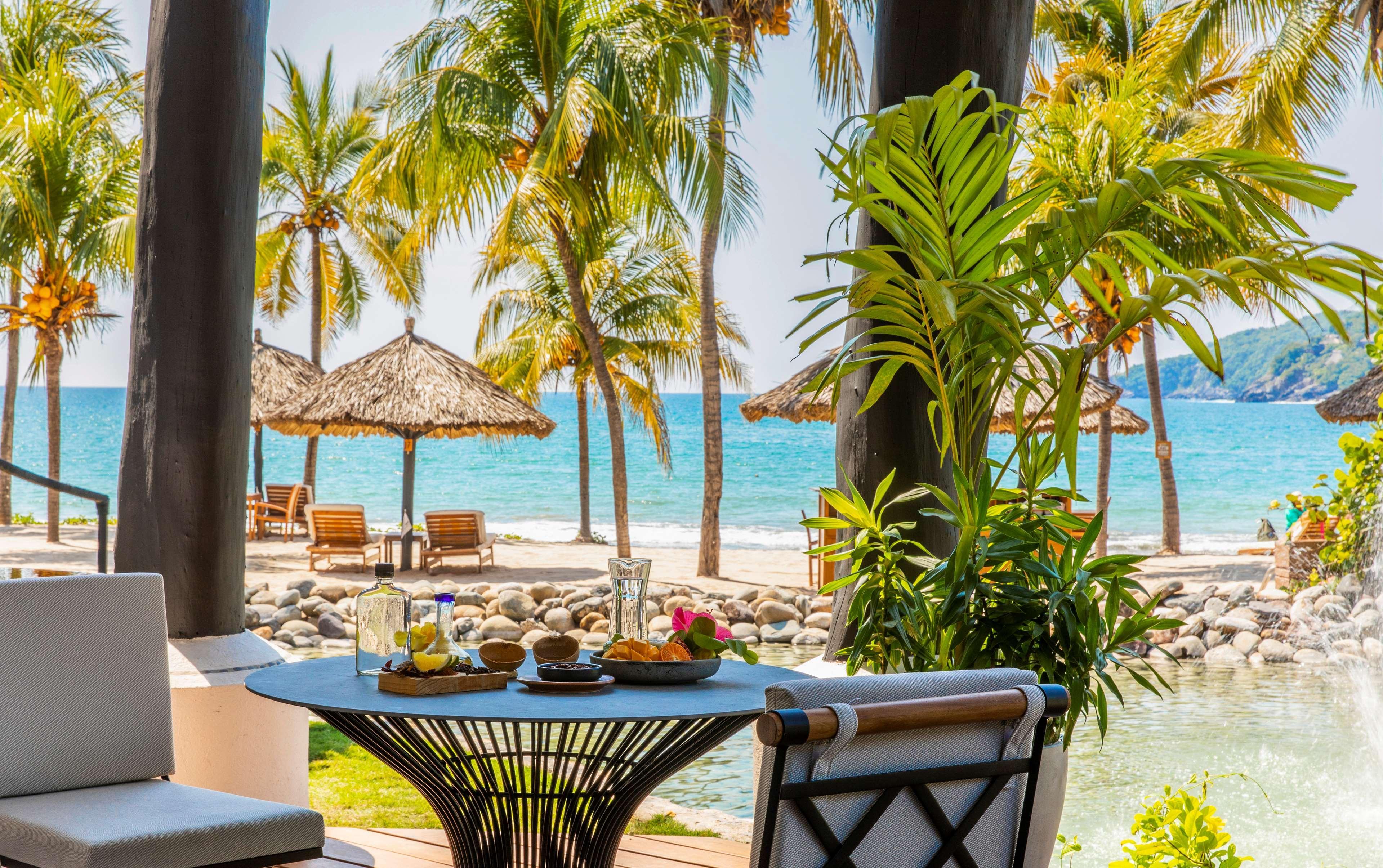 Thompson Zihuatanejo, A Resort, By Hyatt 5*
