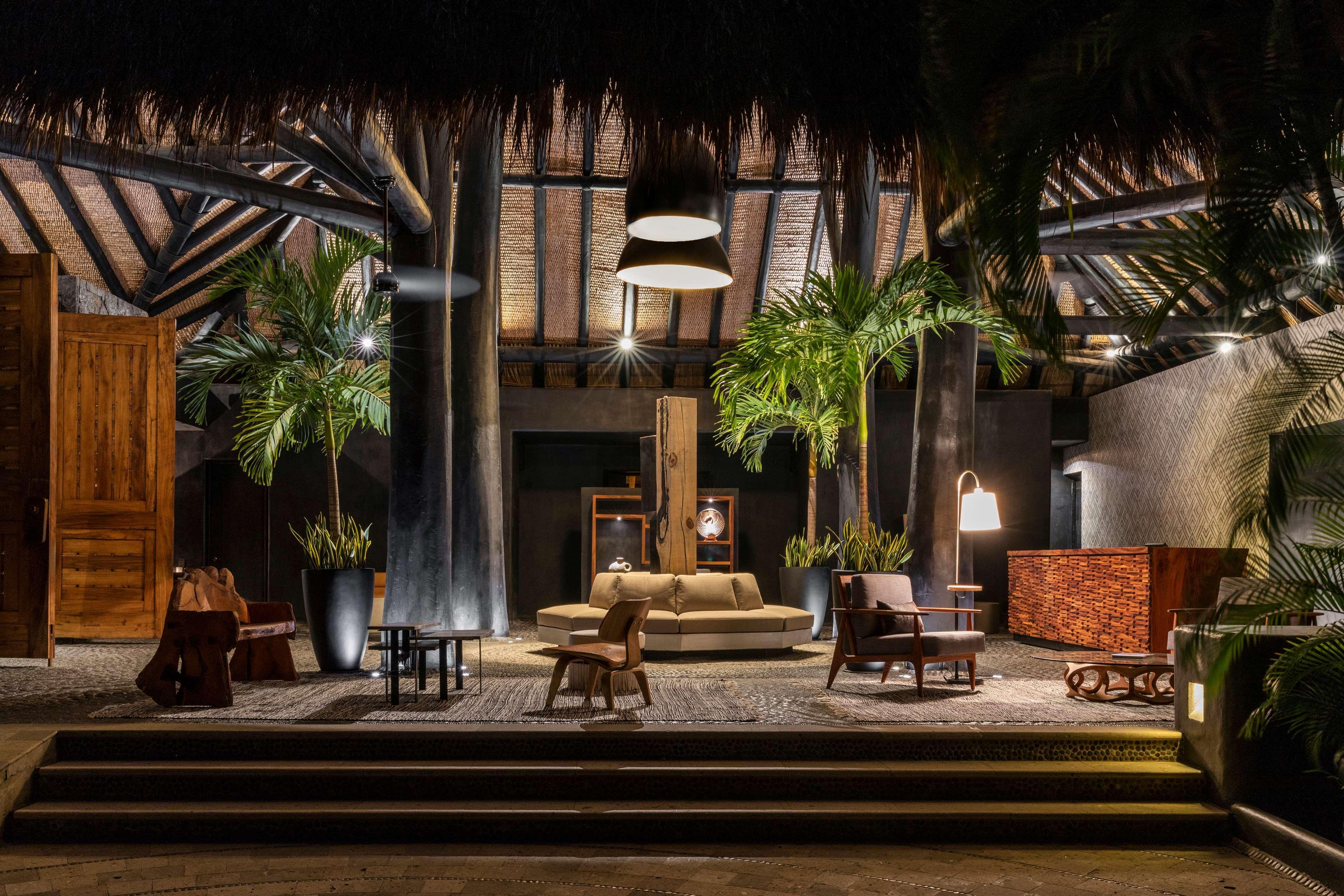 Thompson Zihuatanejo, A Resort, By Hyatt Hotel Zihuatanejo
