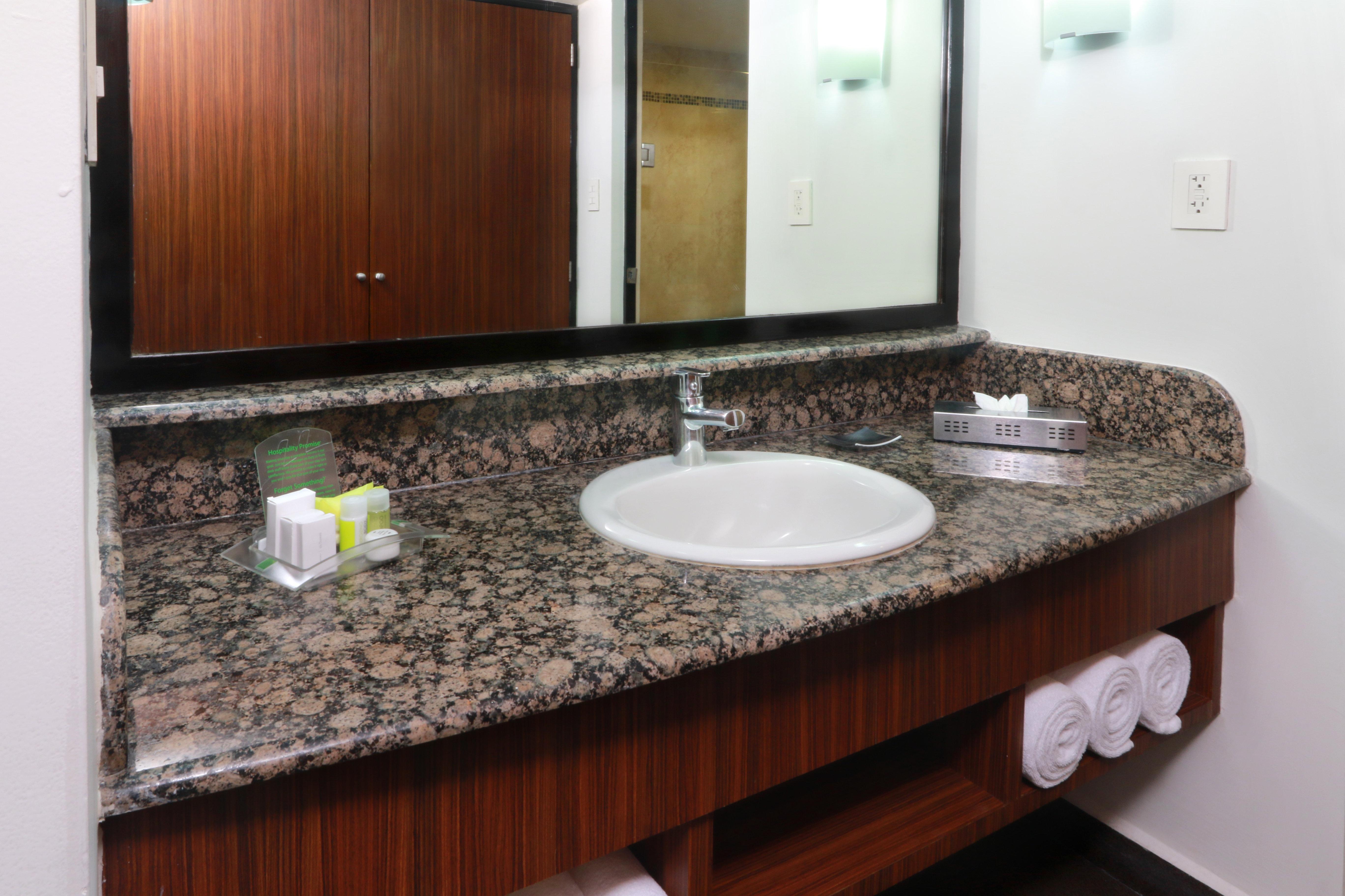 - Trade Center By Ihg Hotel