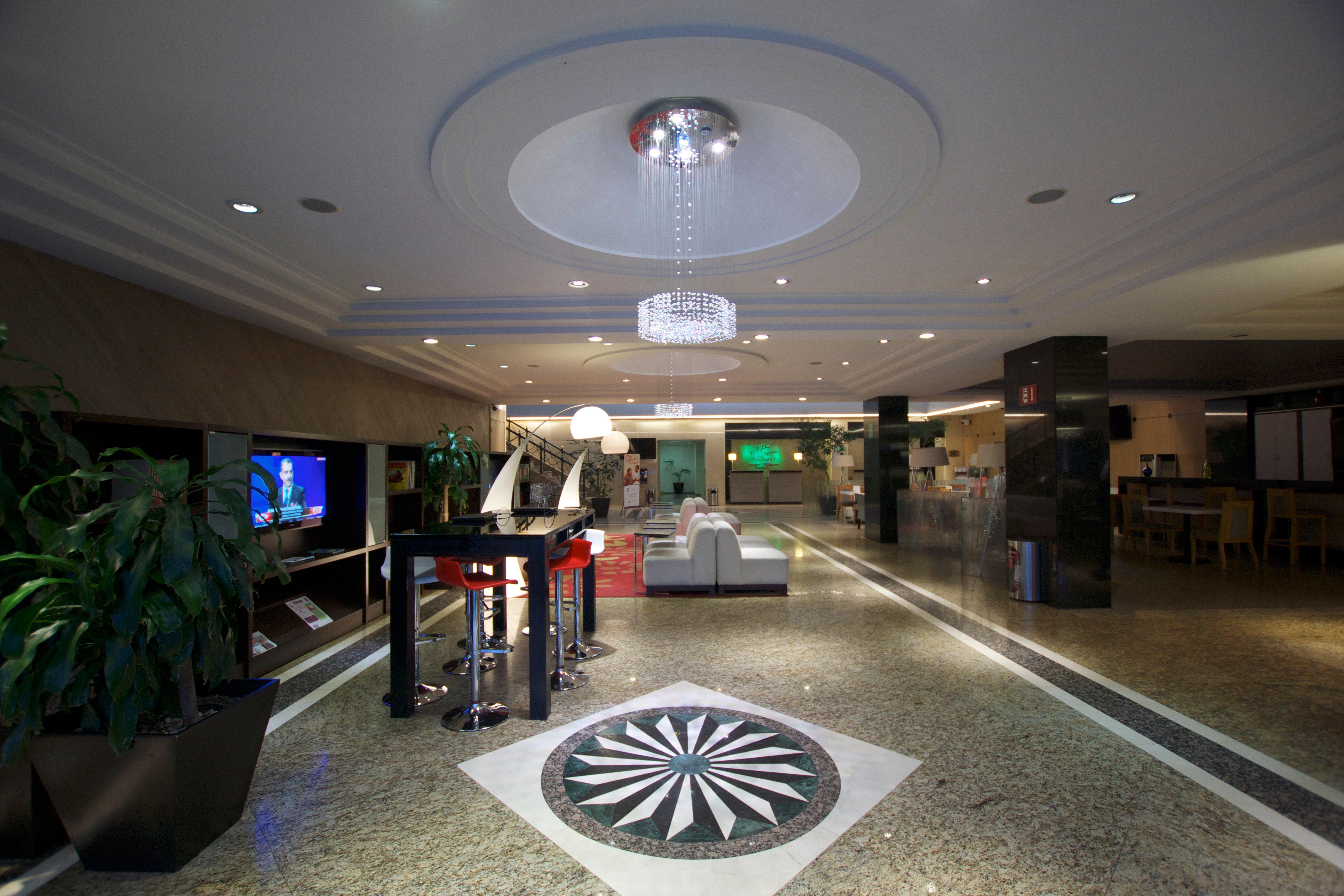 - Trade Center By Ihg