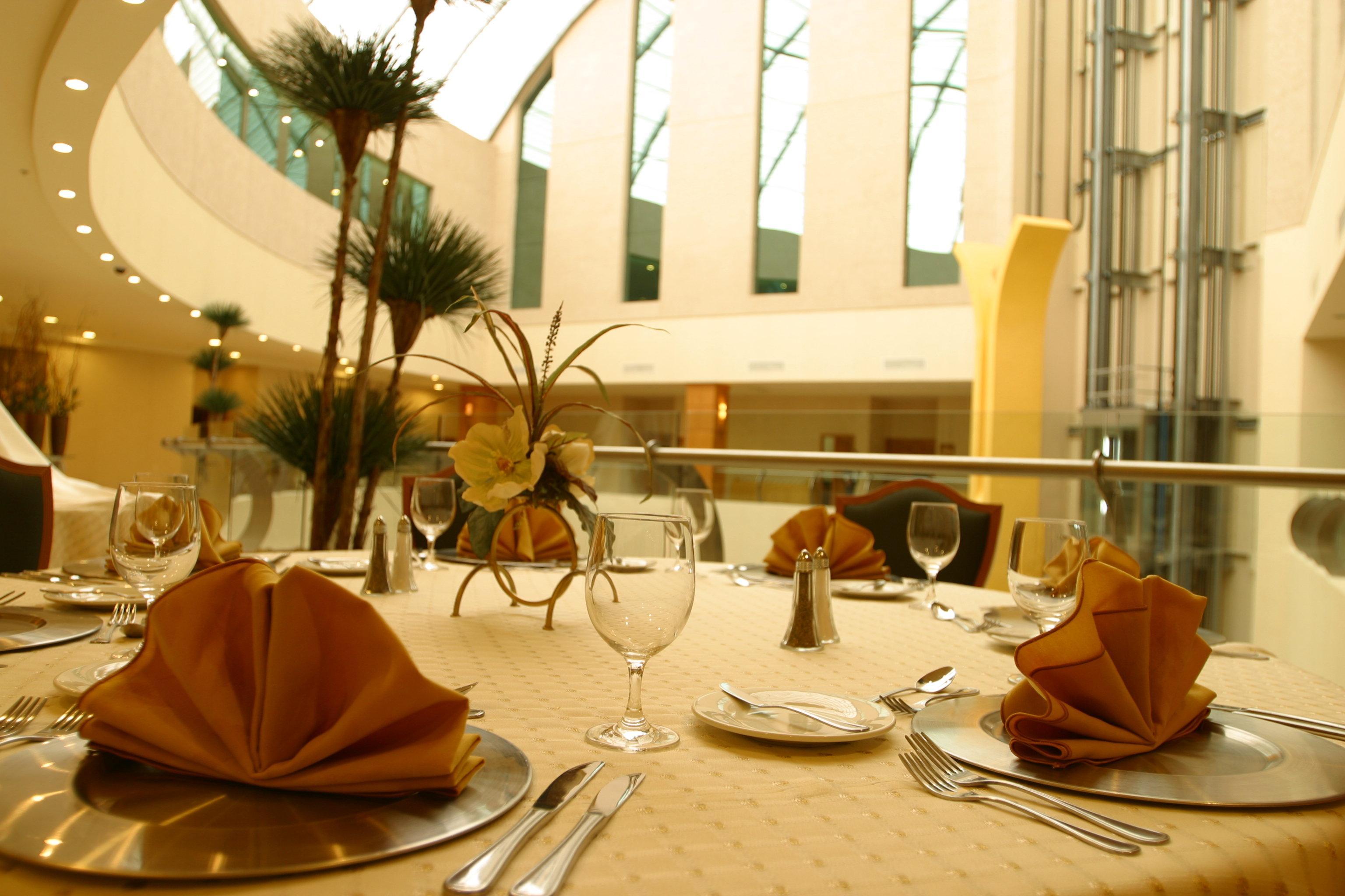 Crowne Plaza By Ihg Hotel 4*