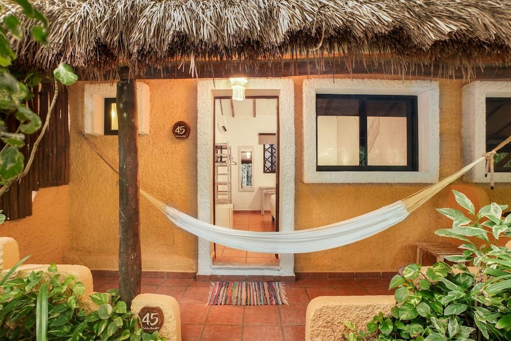 Casa Colibri 4*