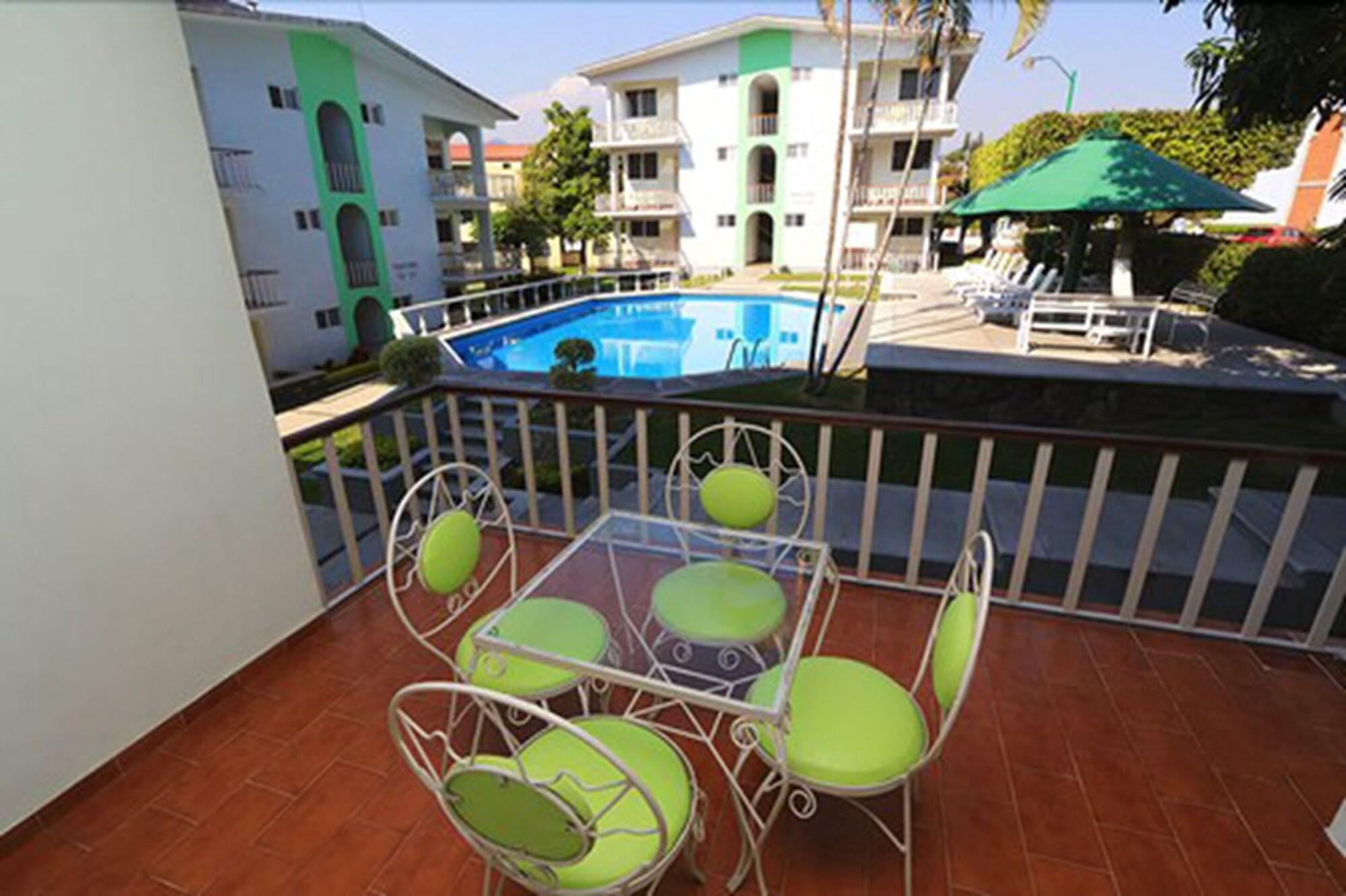 Hotel Dorados Conventions & 4*