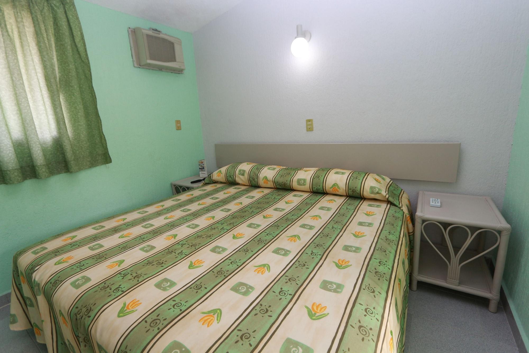 Hotel Dorados Conventions & 4*