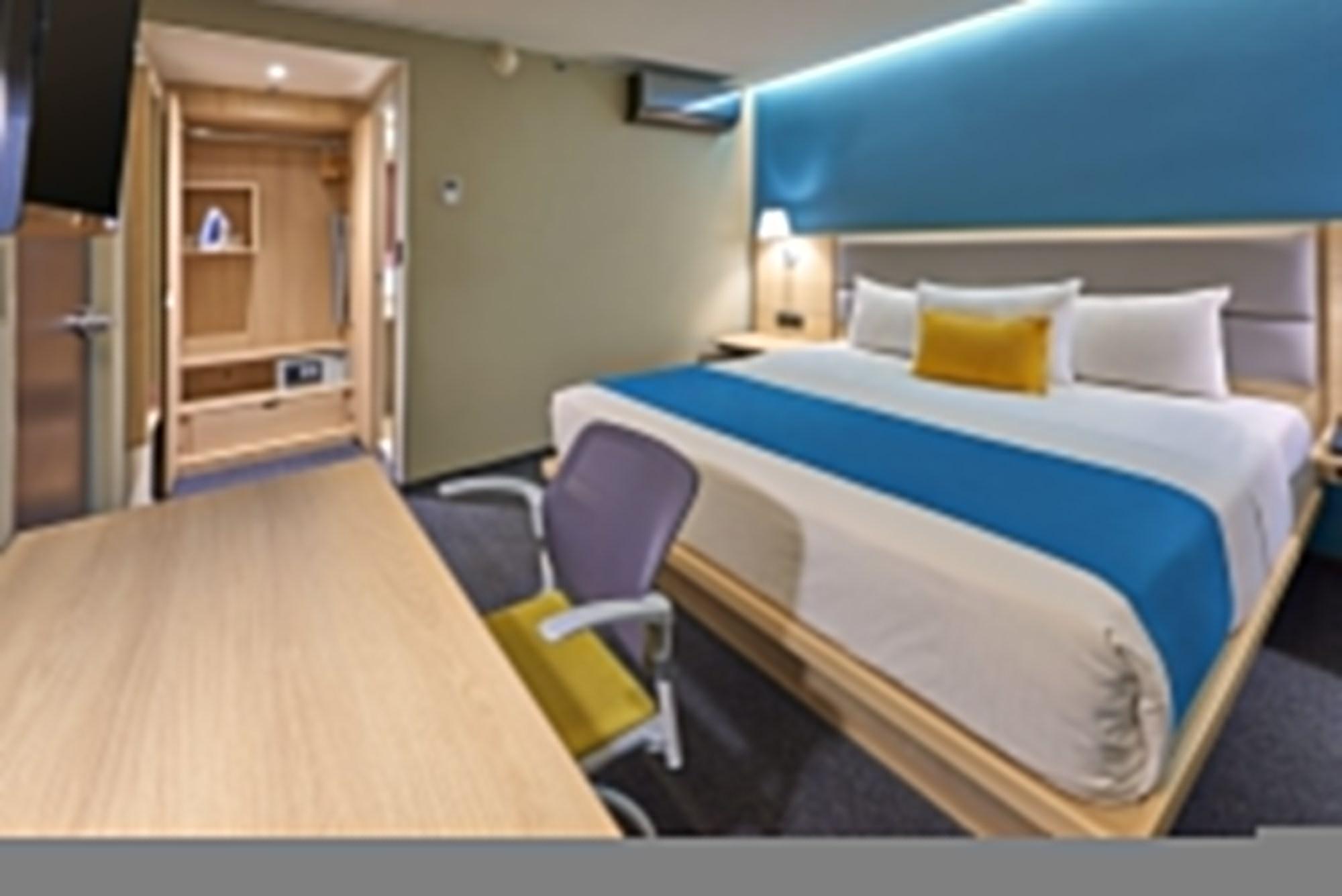 Aparthotel Express By Marriott 4*