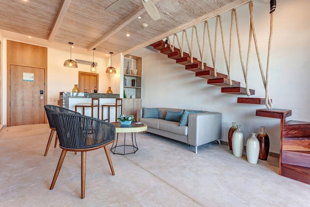 Mystique By Royalton, A Tribute Portfolio Hotel
