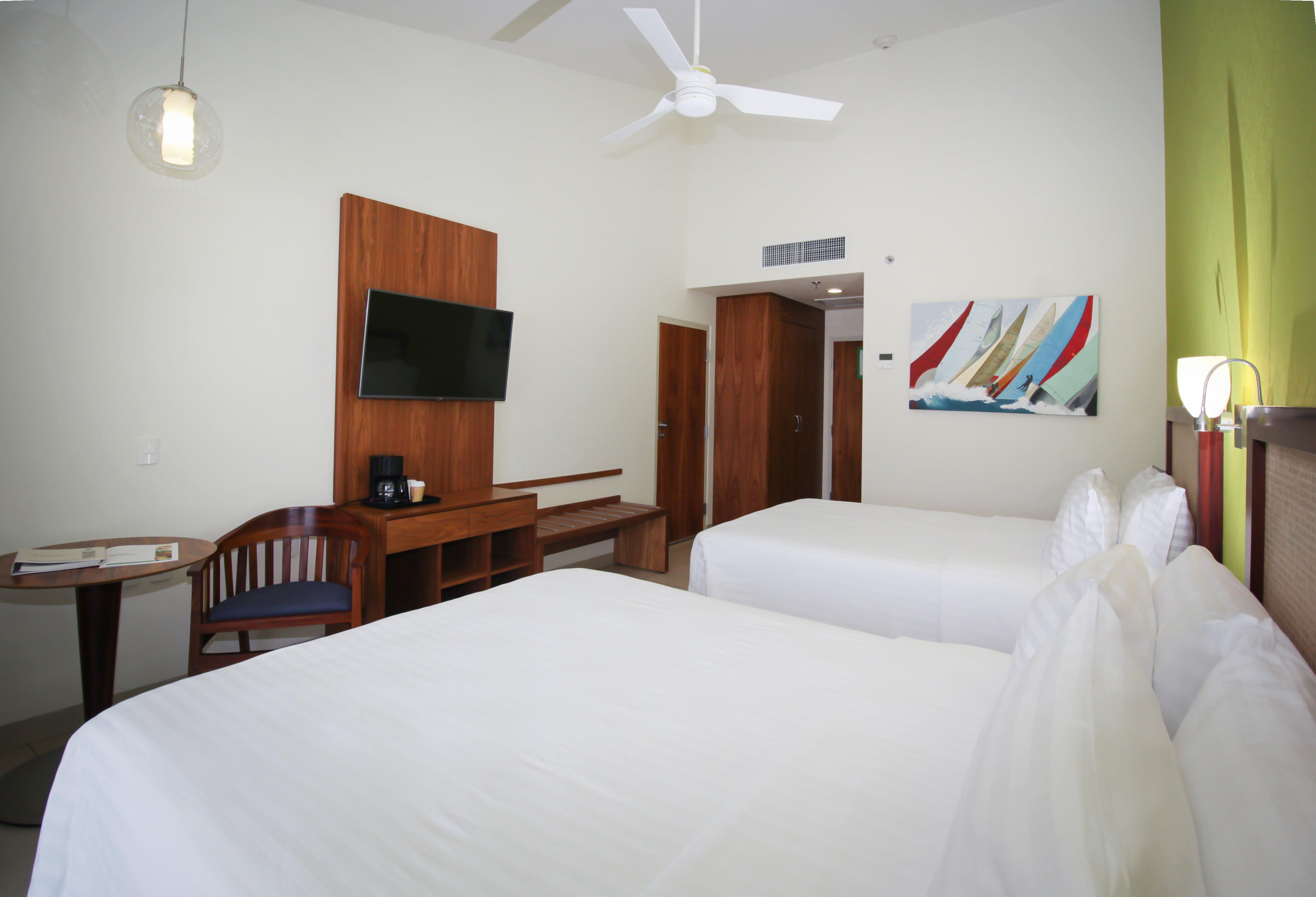 Resort Huatulco By Ihg 4*