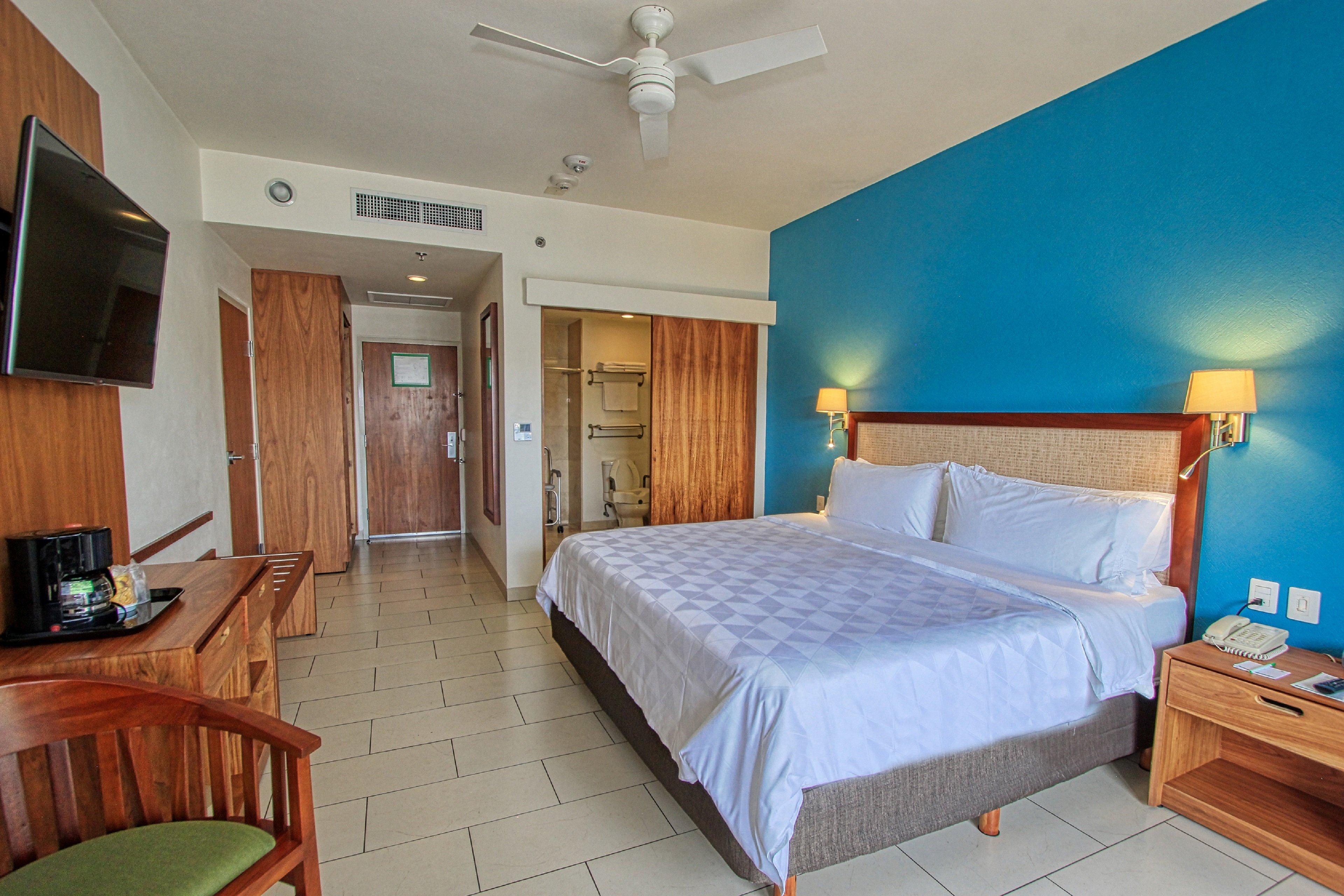 Huatulco By Ihg Resort