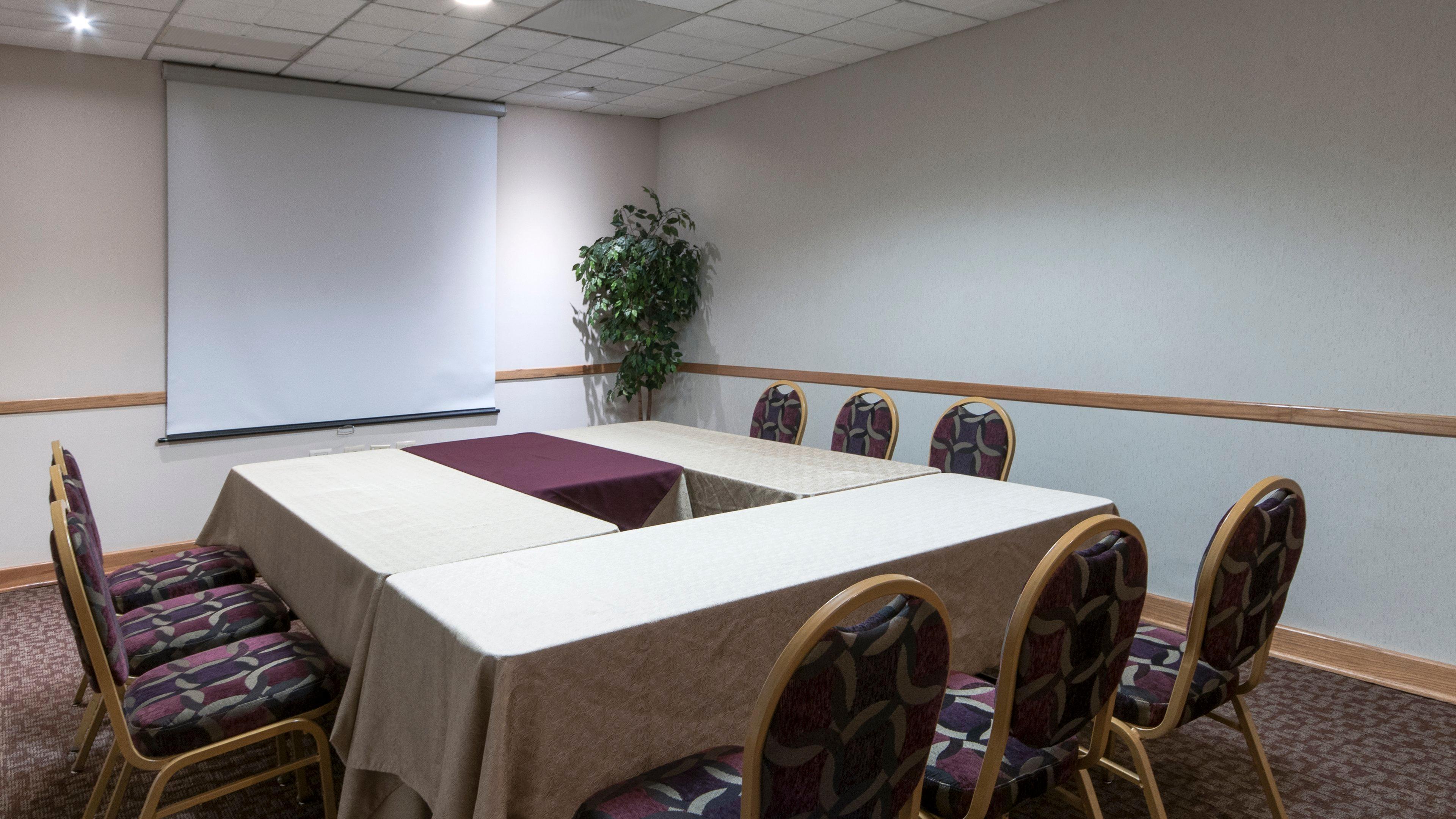Express By Ihg Hotel 4*