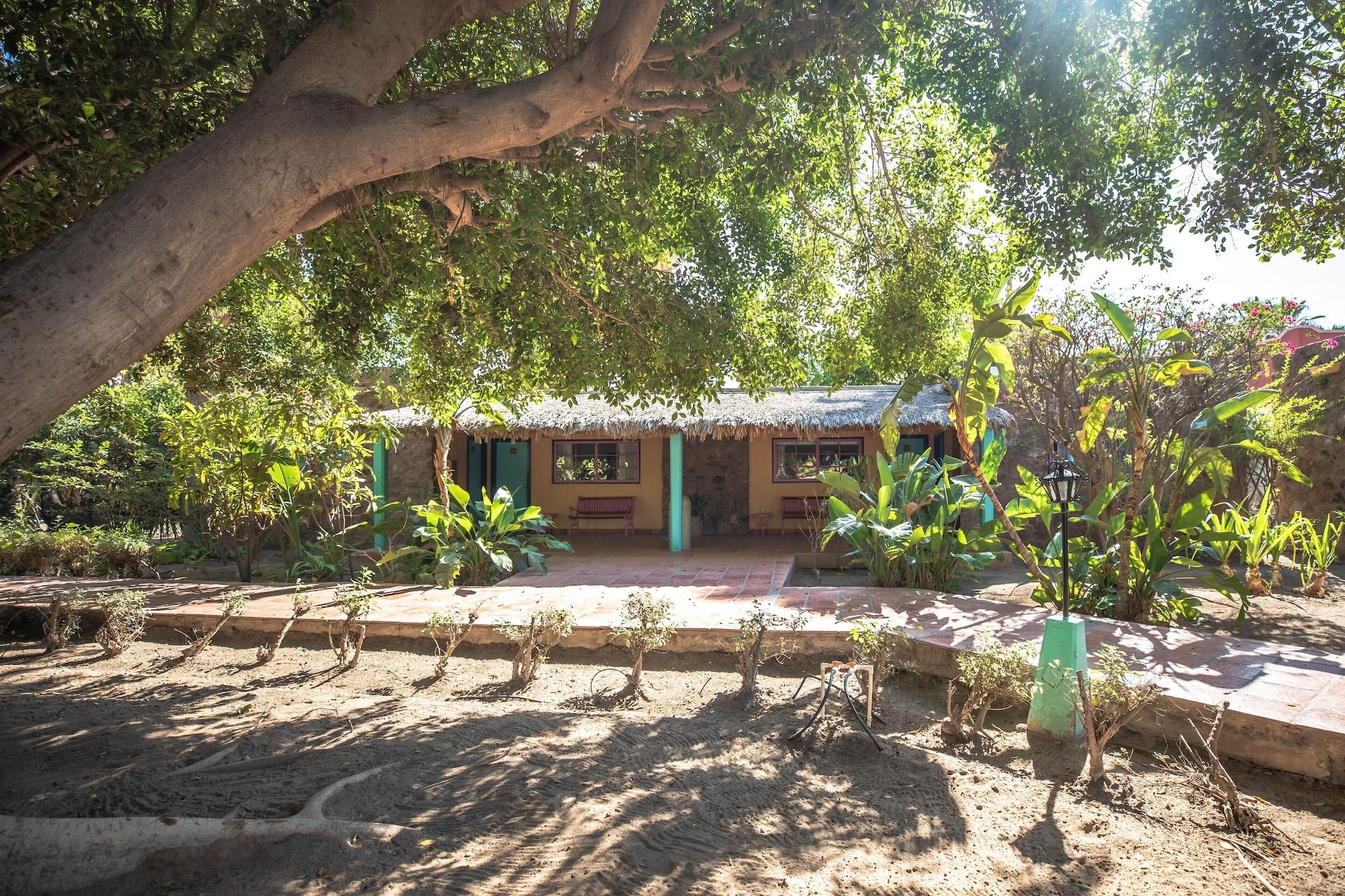 Oasis Hotel