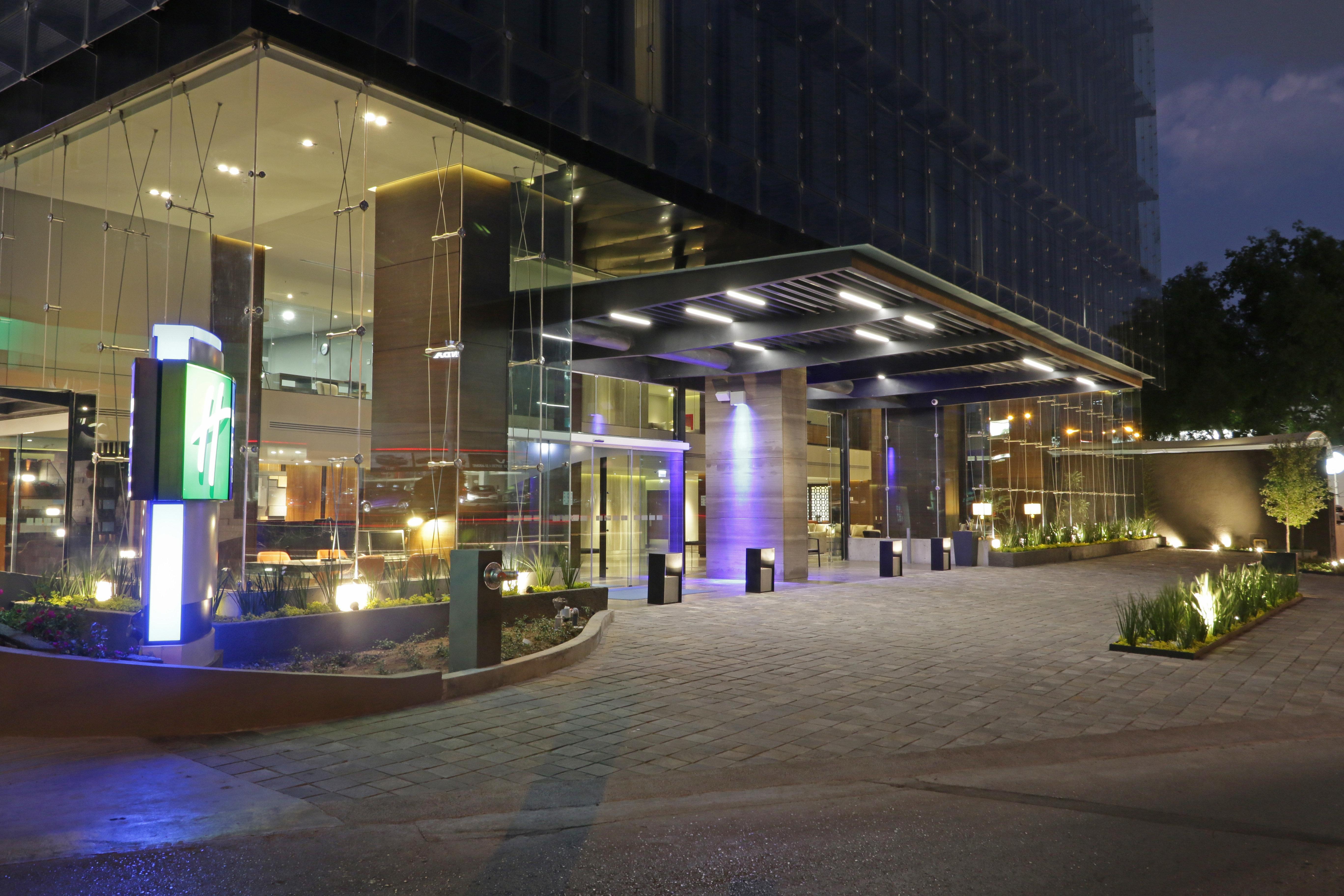 Hotel Express & Monterrey Valle By Ihg San Pedro Garza Garcia