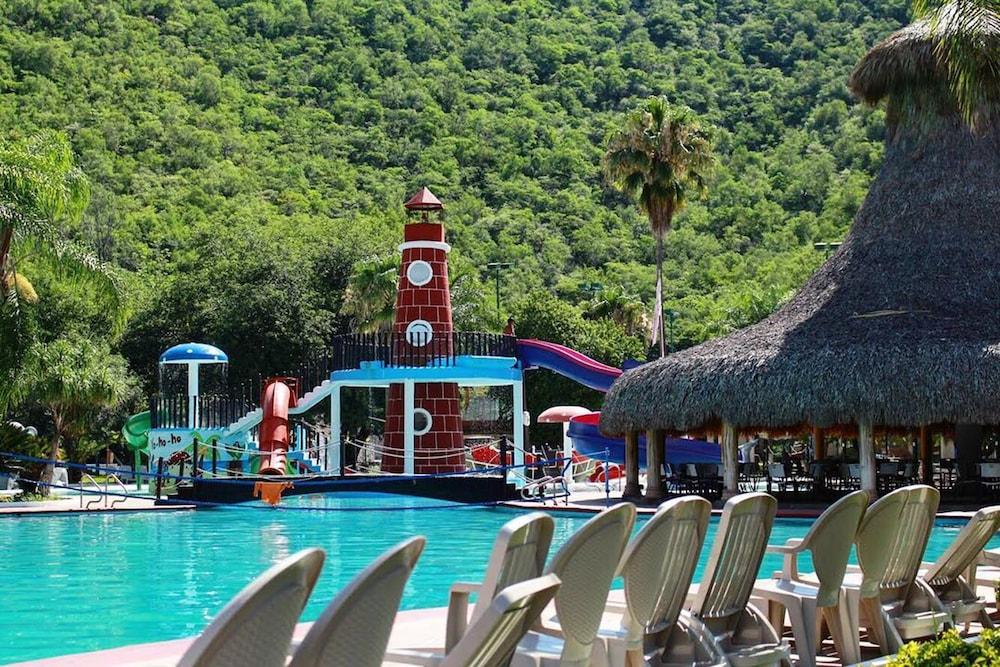Bahia Escondida Hotel 4*