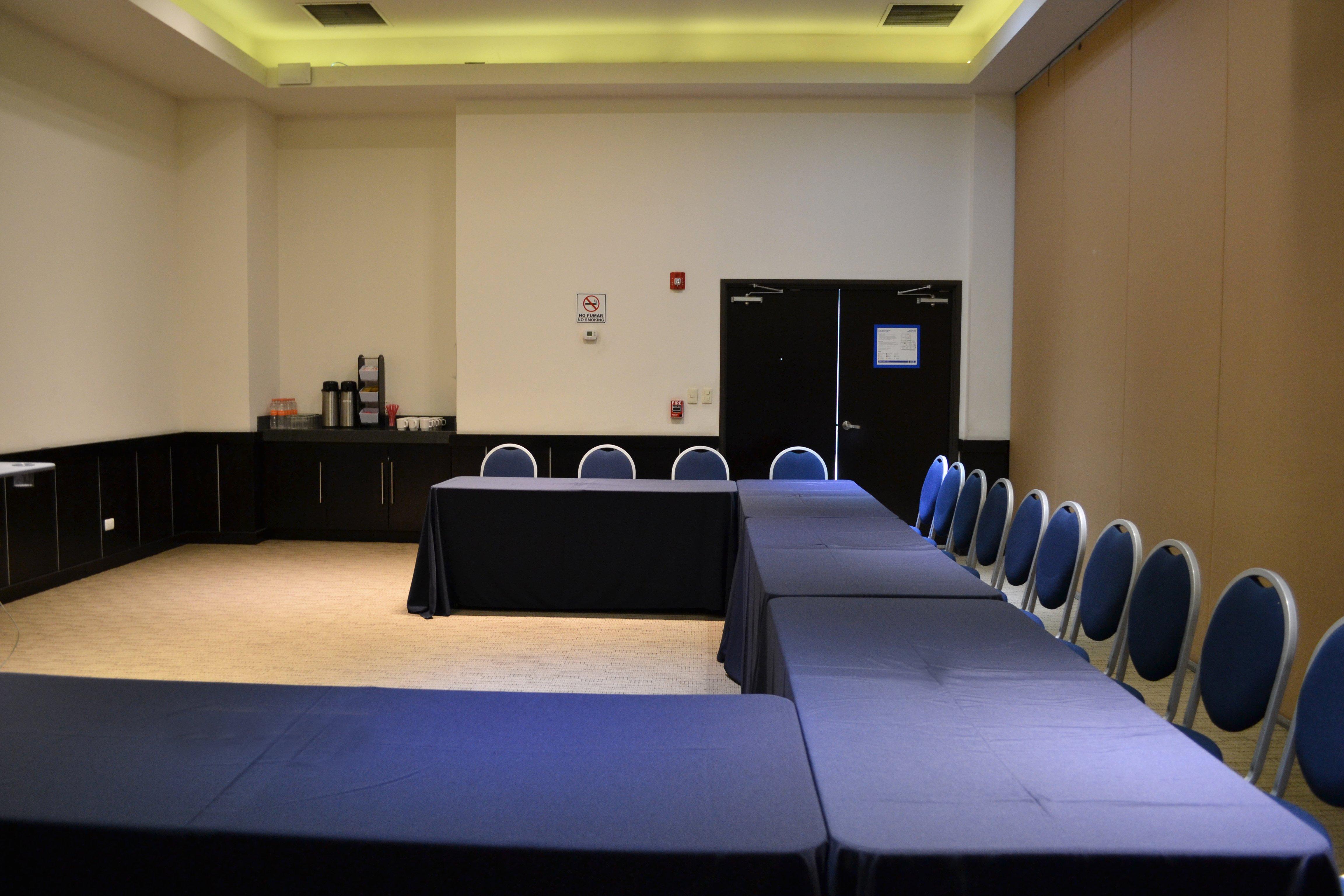 Express By Ihg 5* Guaymas