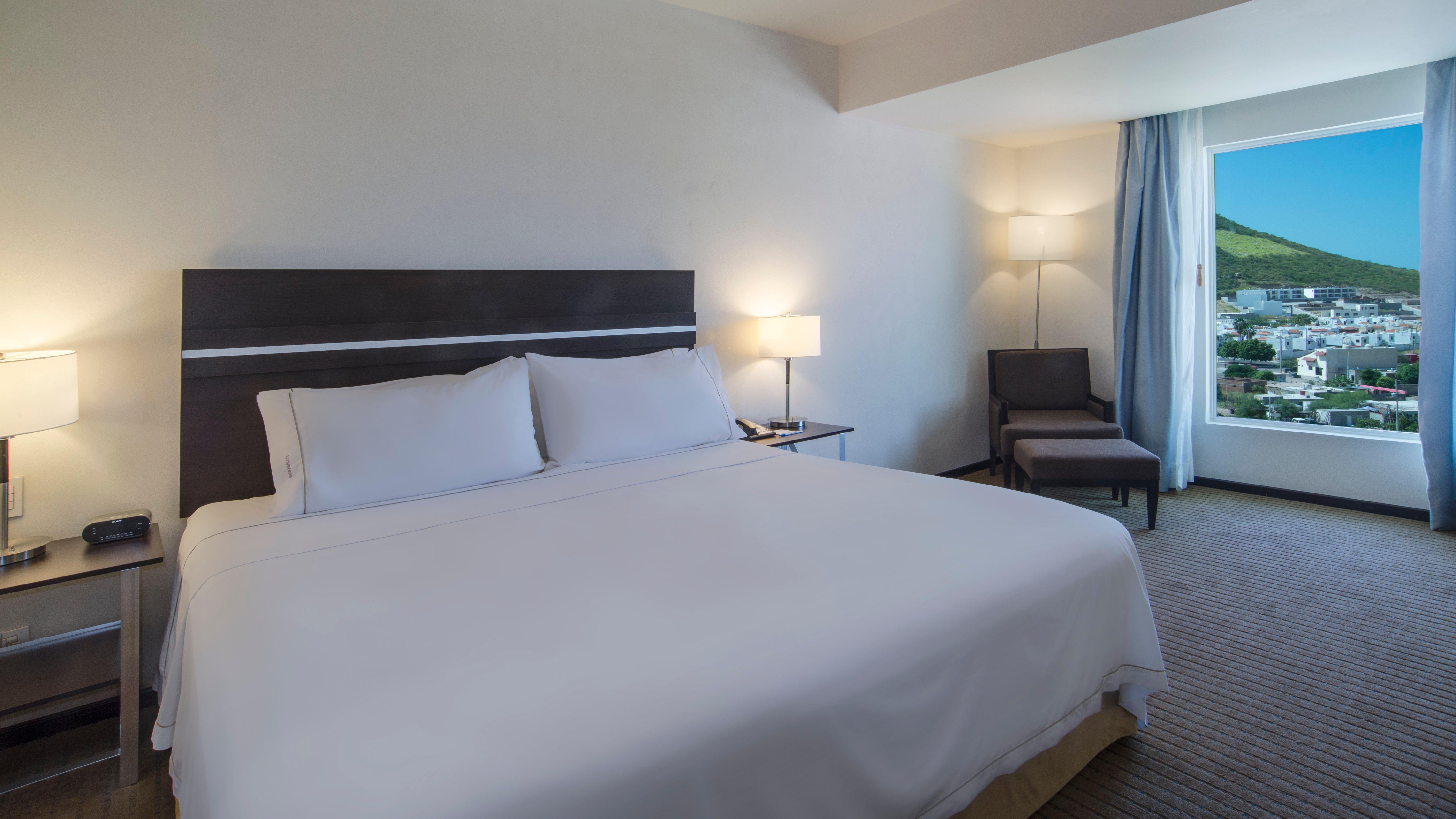 Express By Ihg Hotel Guaymas