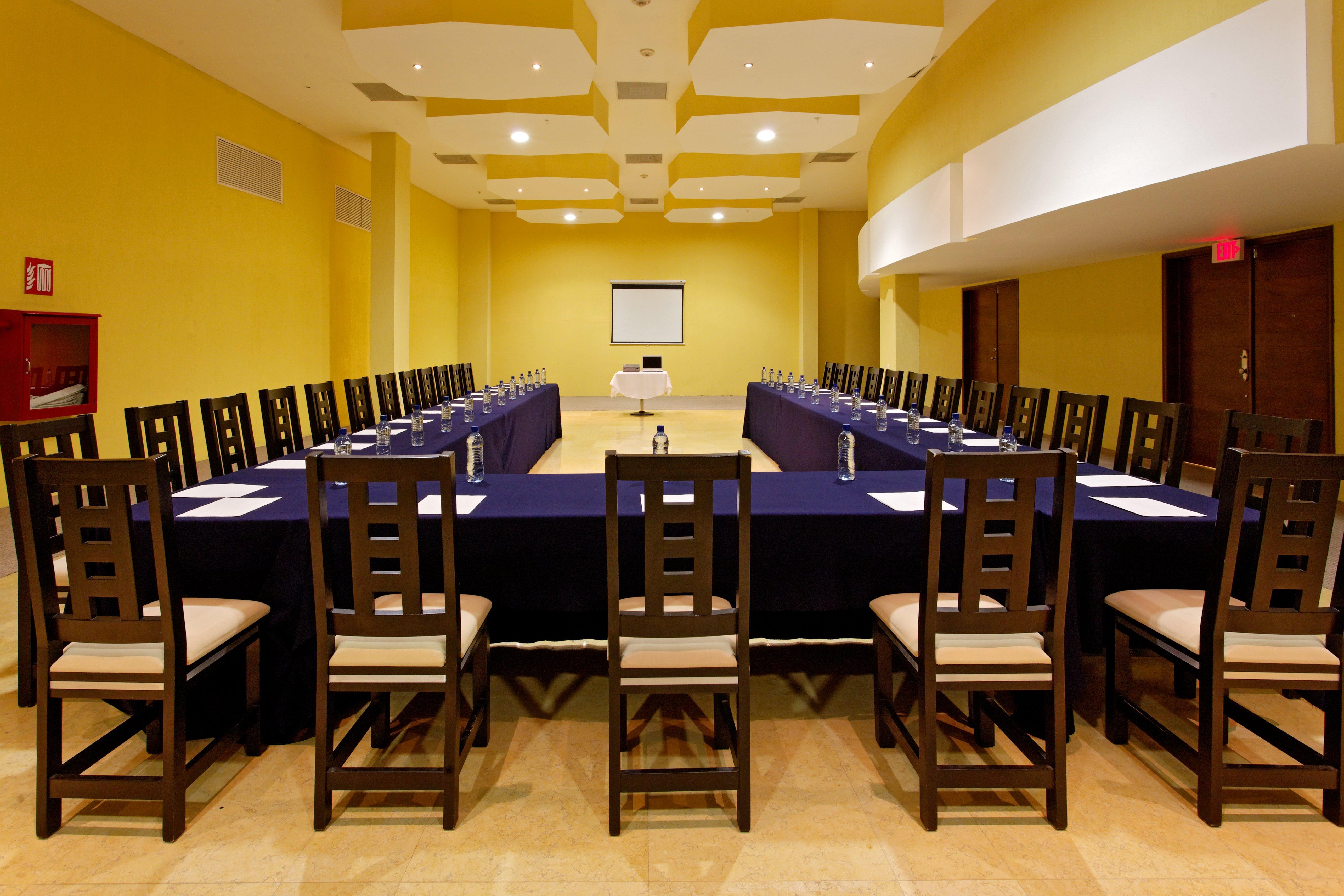 Express By Ihg Hotel