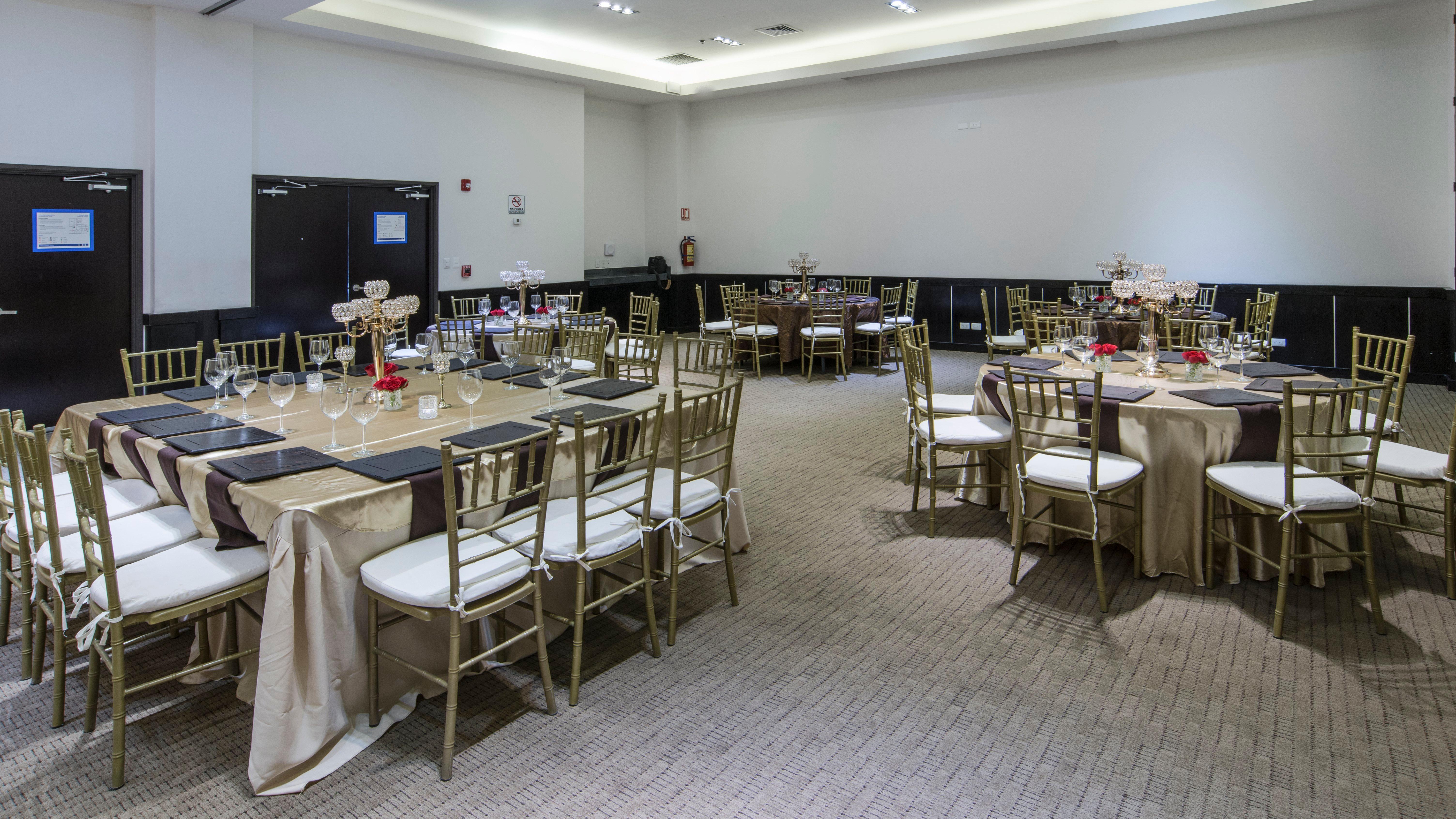 Express By Ihg Hotel 5*