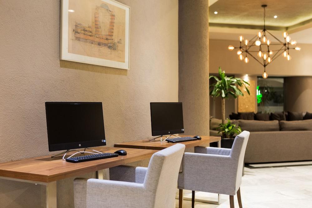 La Joya Hotel 5*